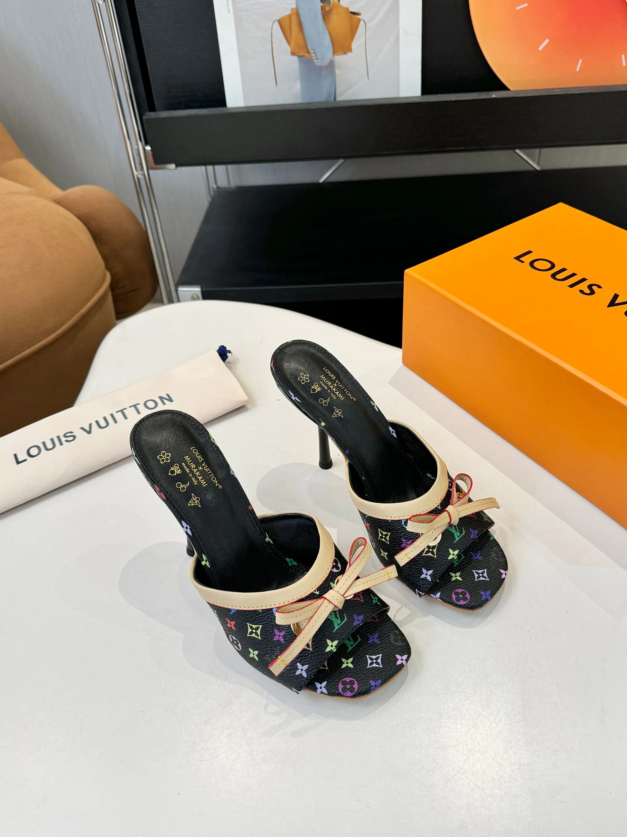 Босоножки Женские Louis Vuitton 11190677