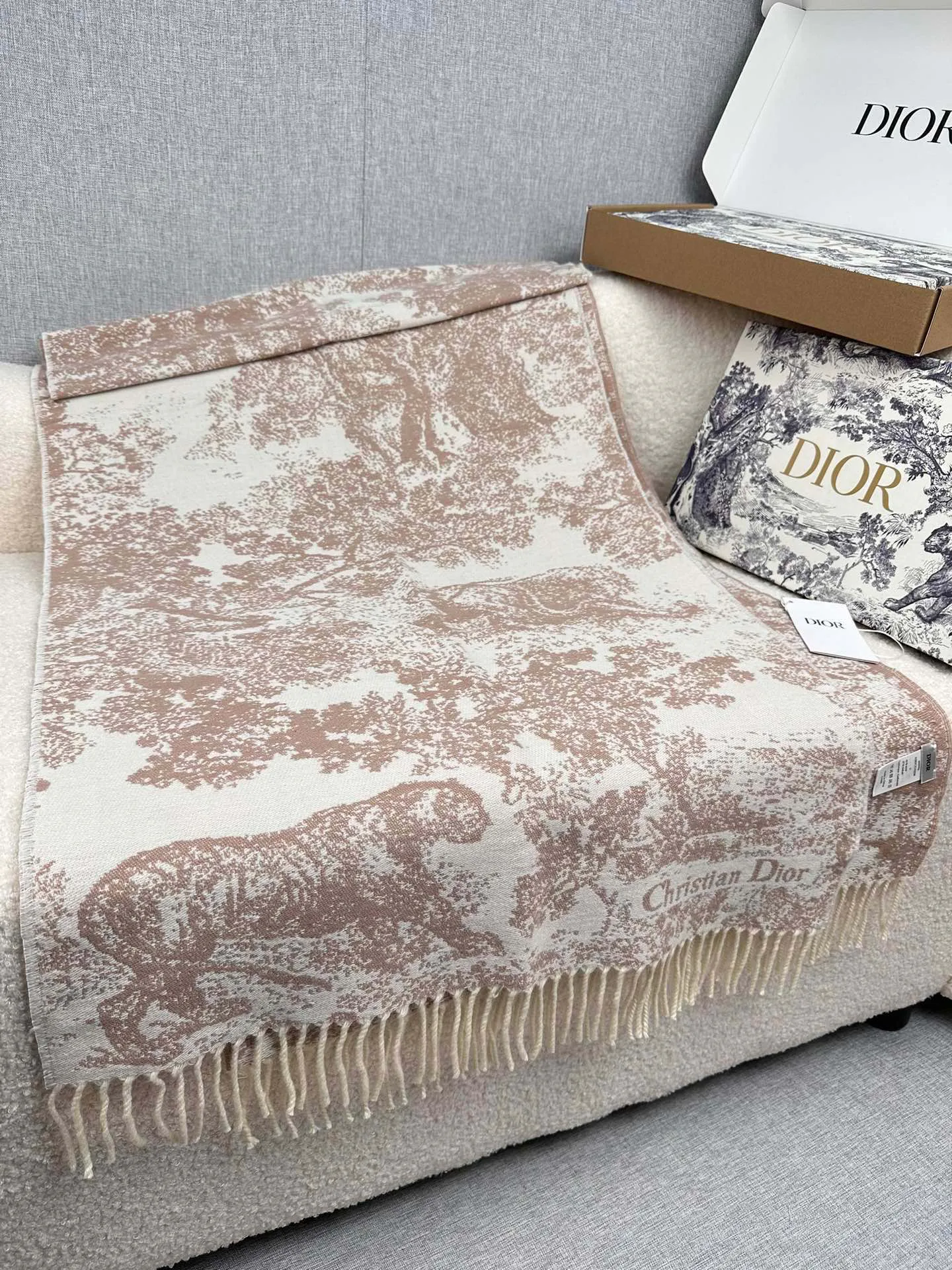 Шарфы Christian Dior 1152010