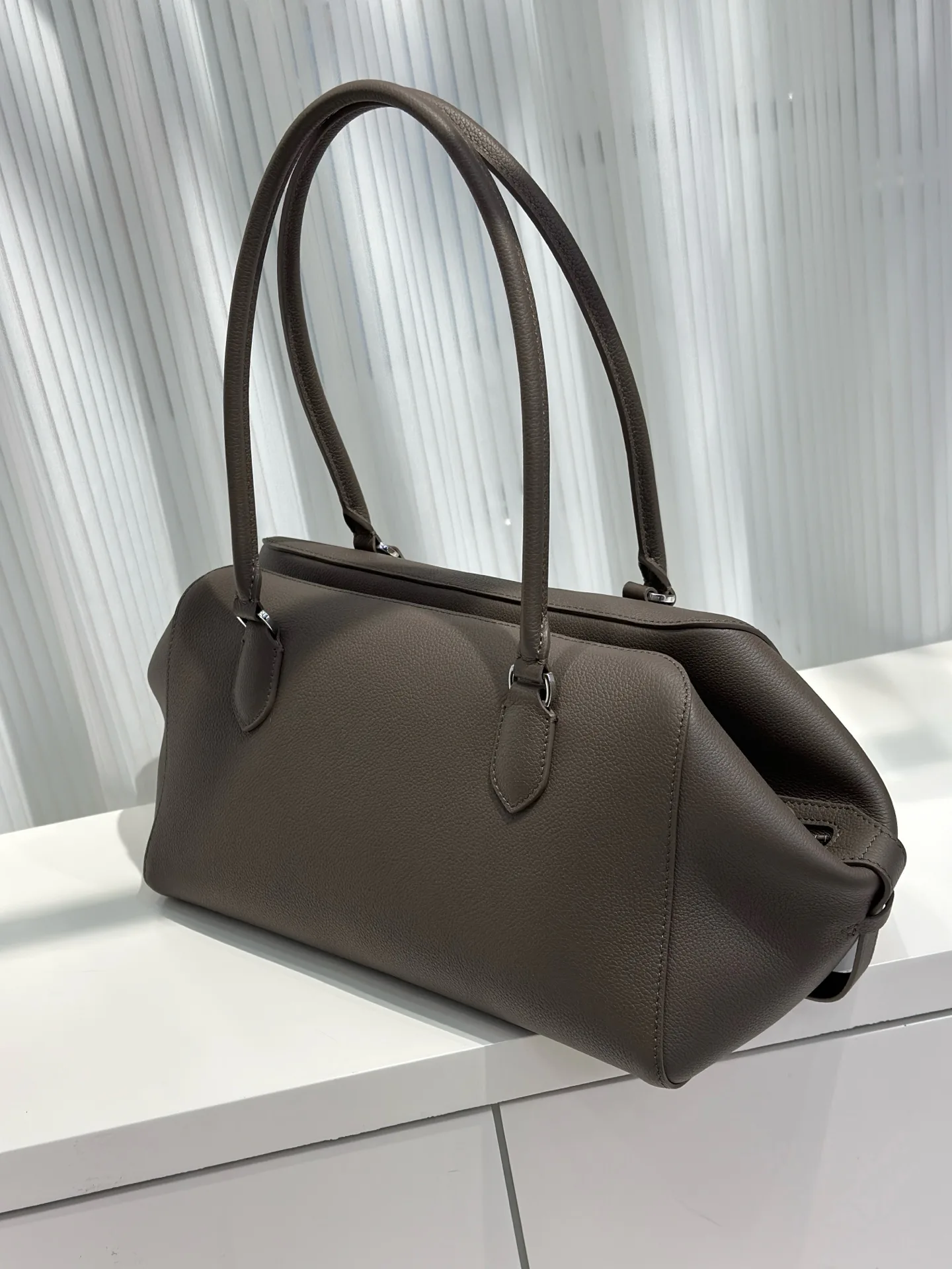 Классические Сумки Женские The Row 186987