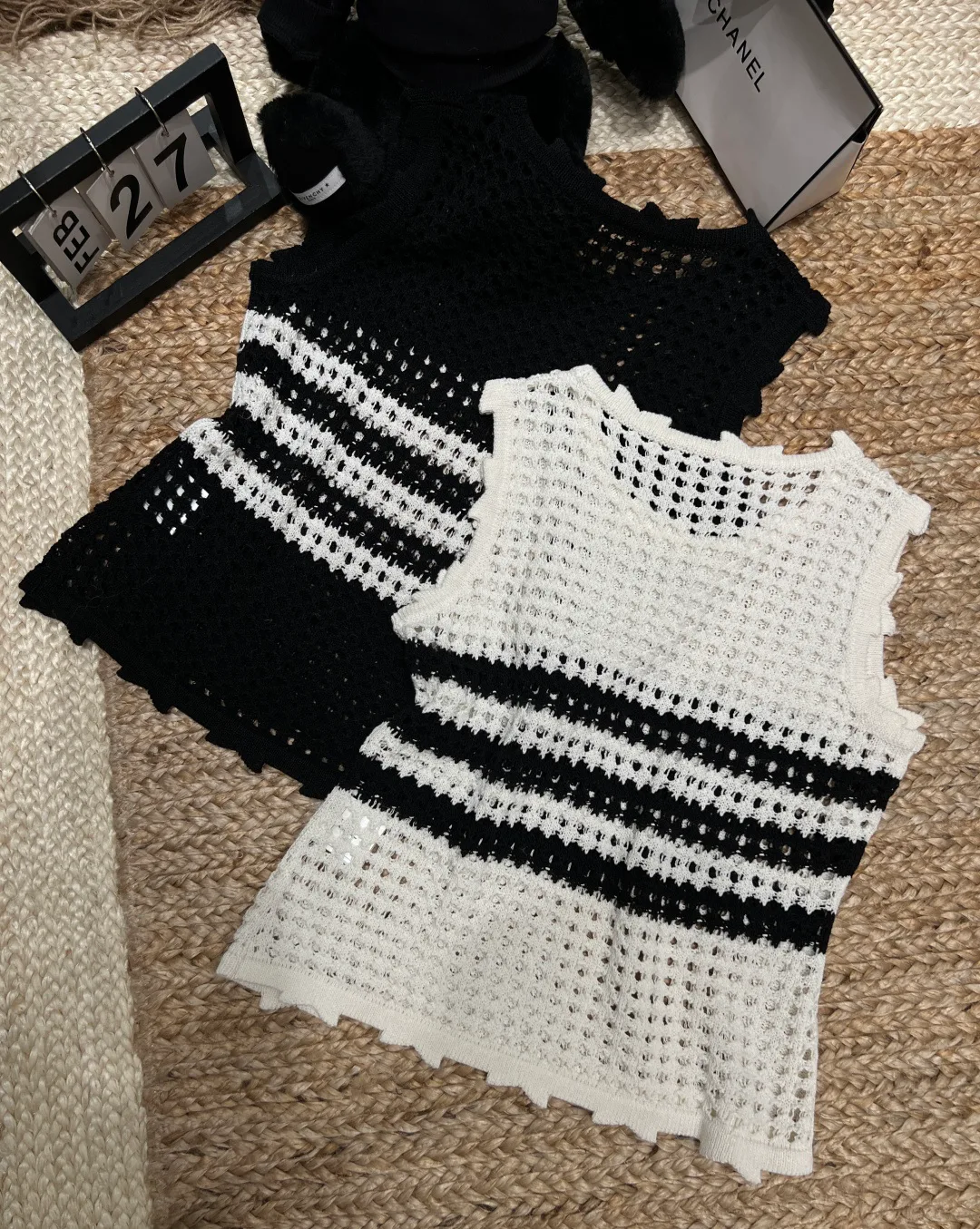 Жилеты Женские Chanel 10239353