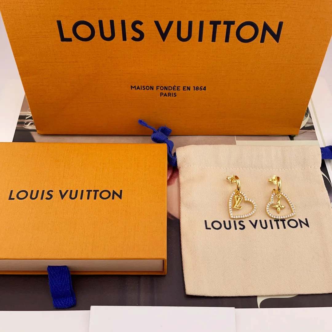 Бижутерия Louis Vuitton 114139