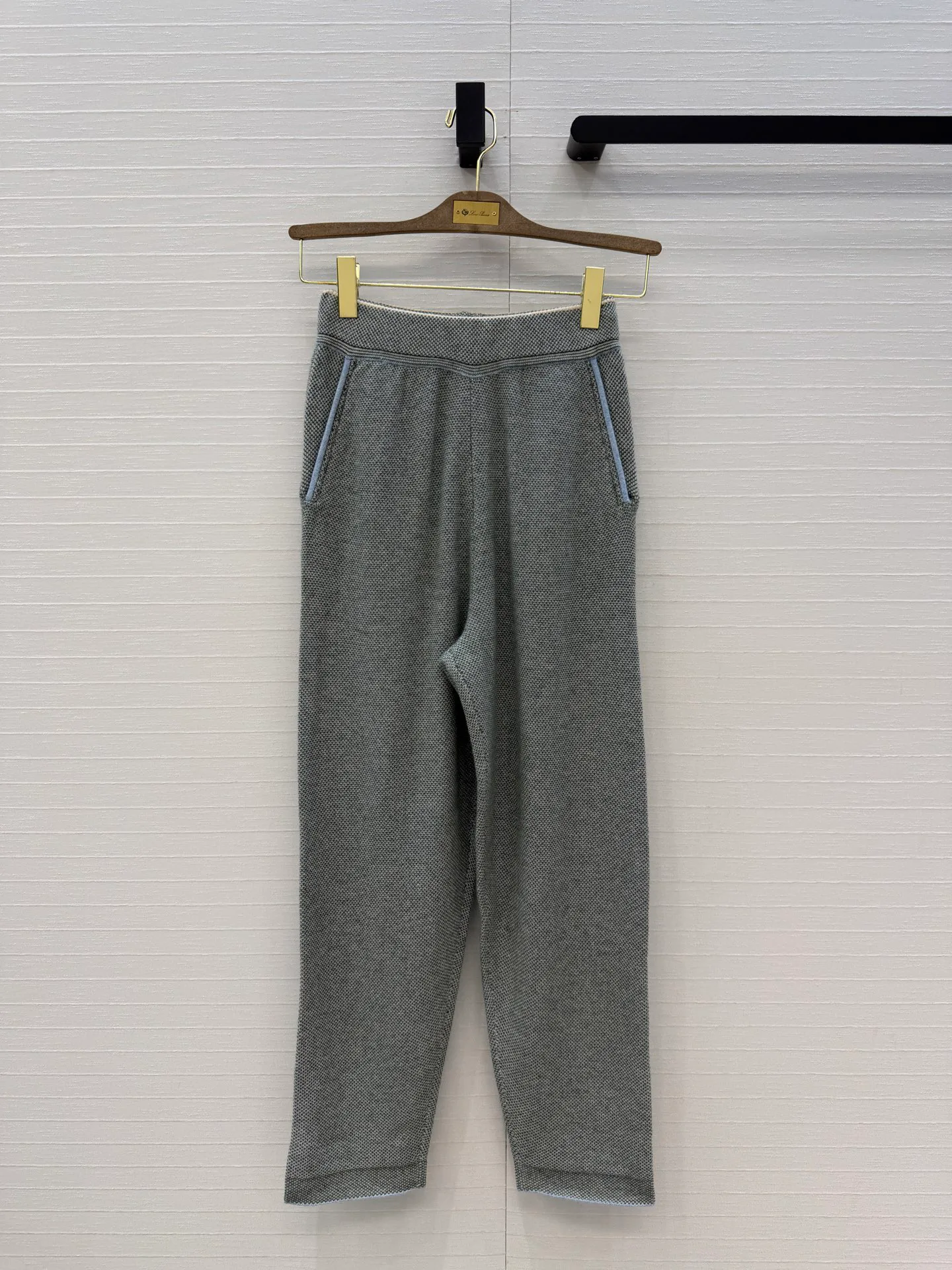 Брюки Женские Loro Piana 18711336