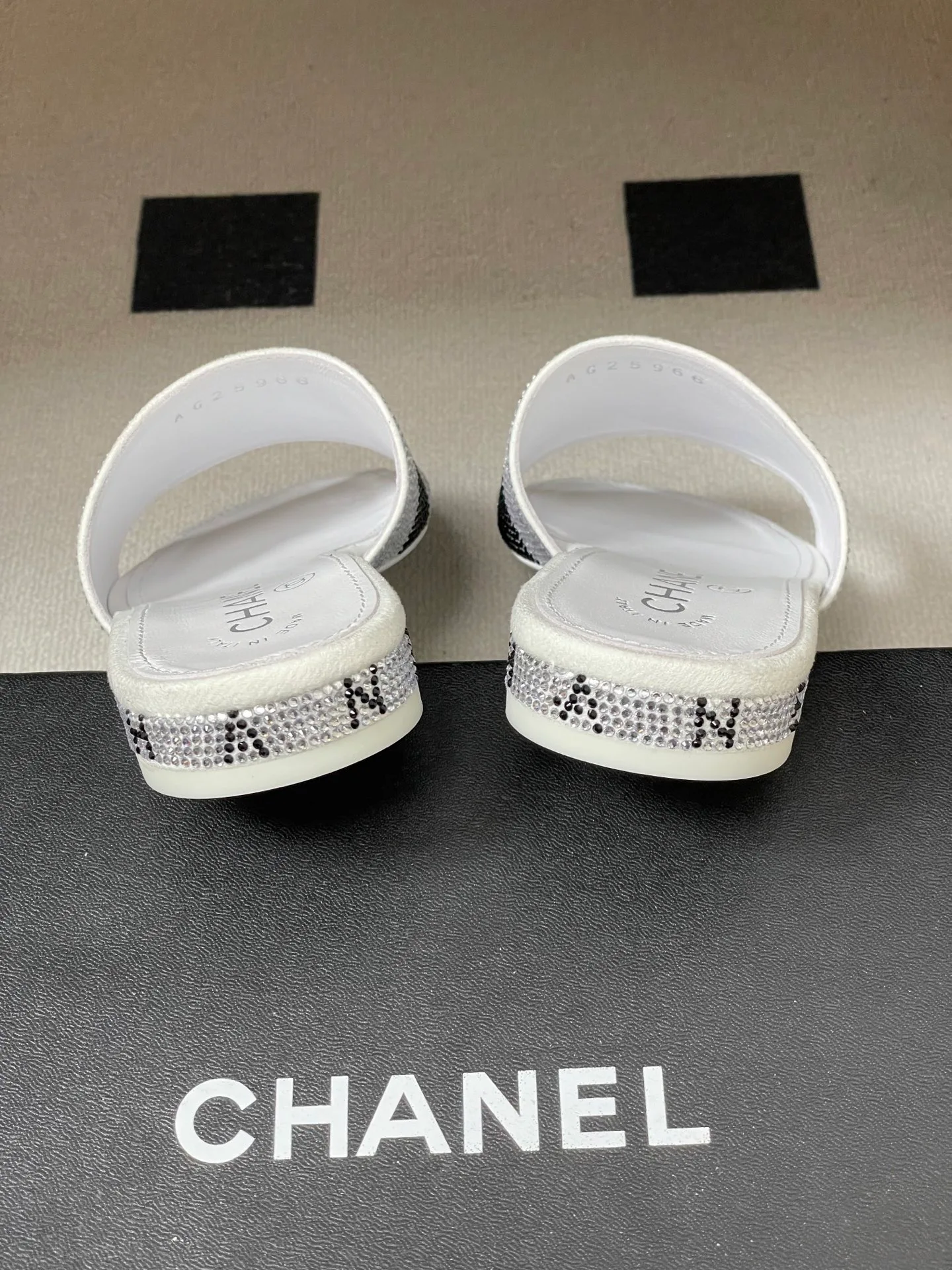 Туфли Женские Chanel 10993959