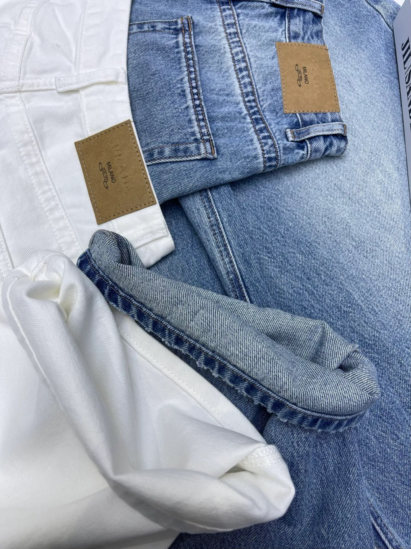Джинсы Женские Prada 11595209