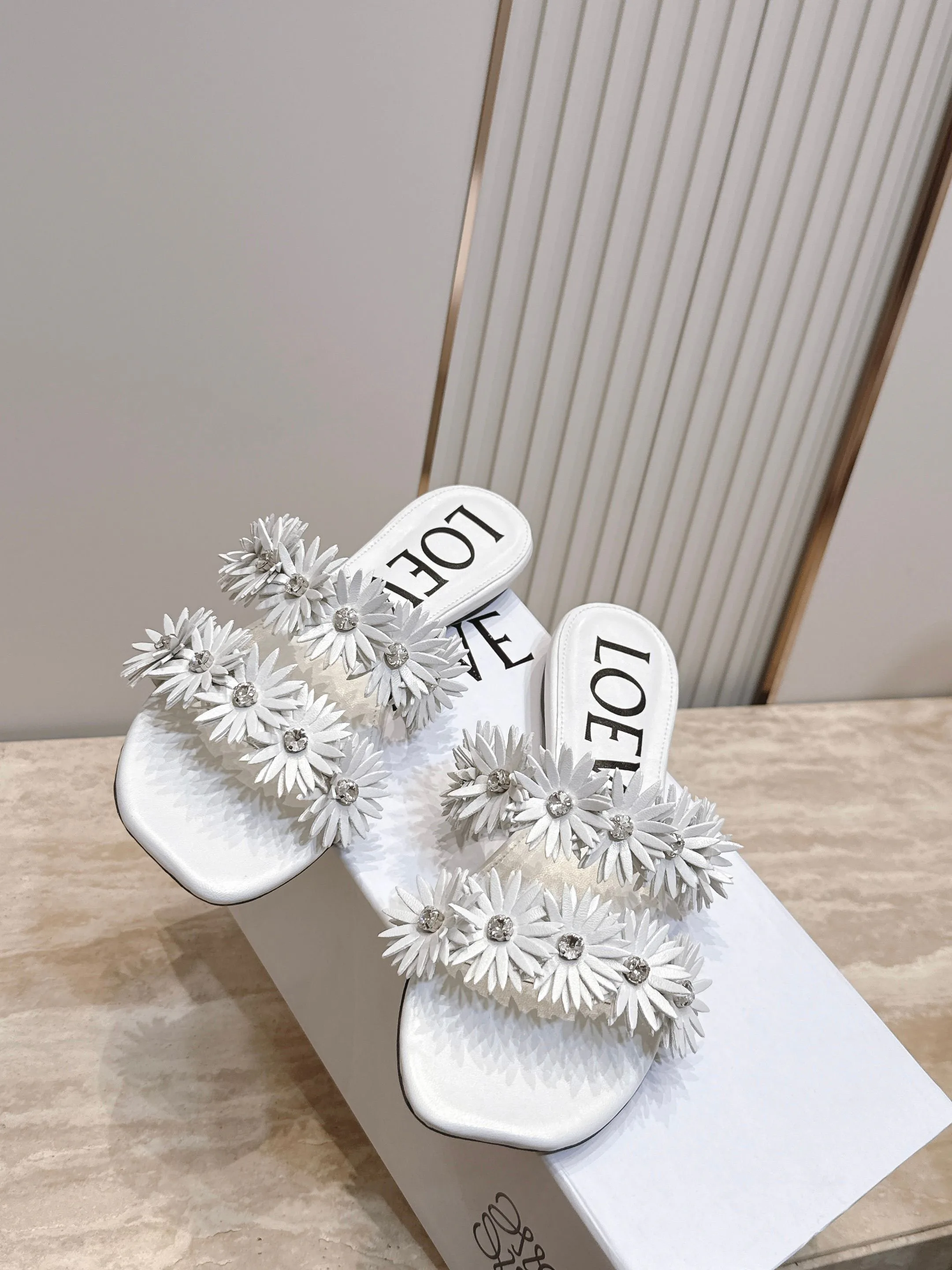 Босоножки Женские Loewe 17543043