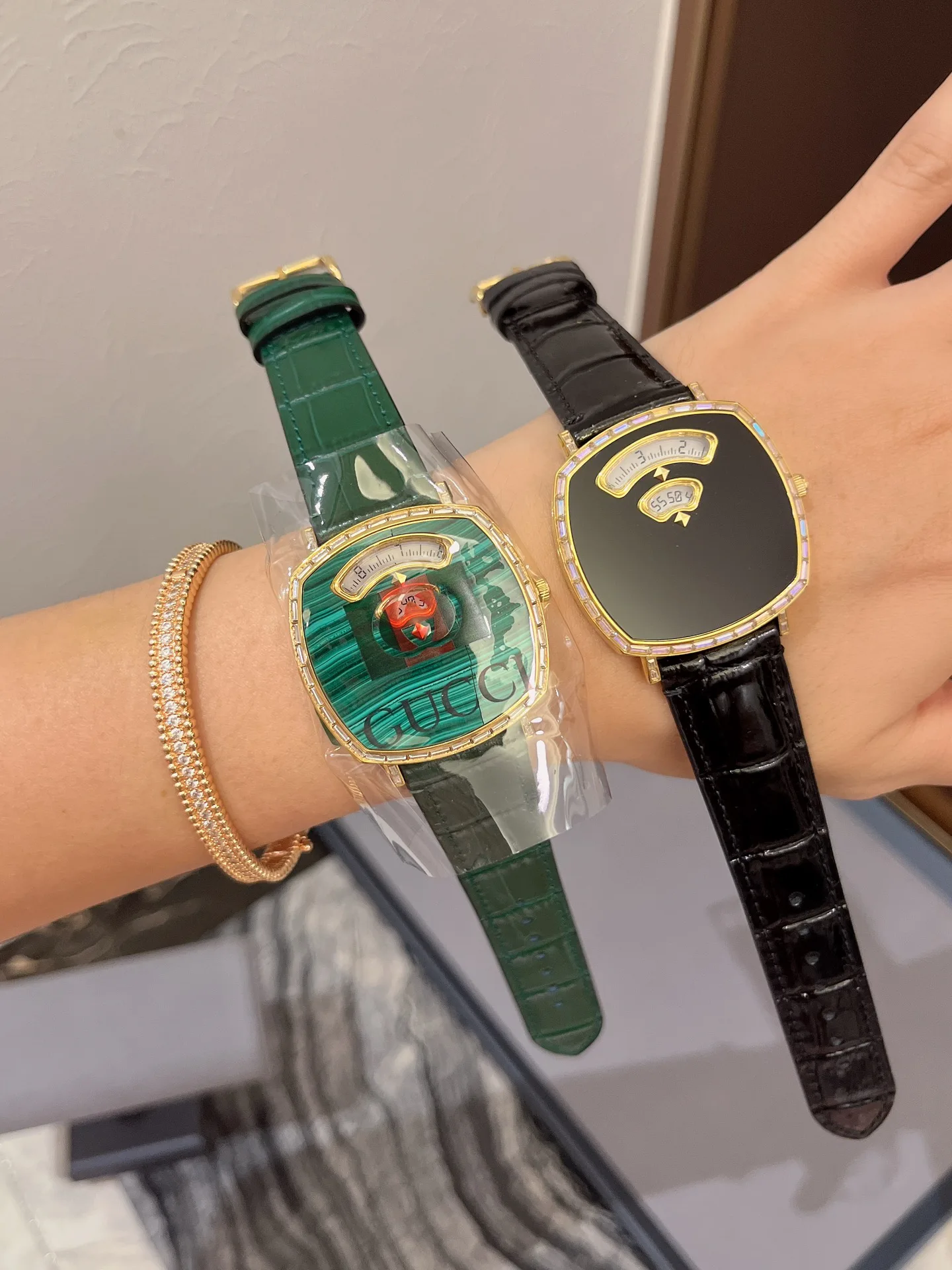 Часы Женские Gucci 17832541