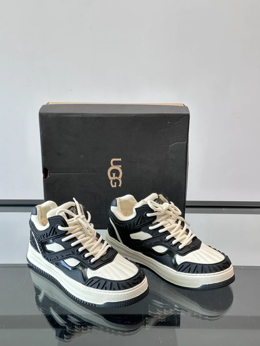 Кроссовки Женские Ugg 211856