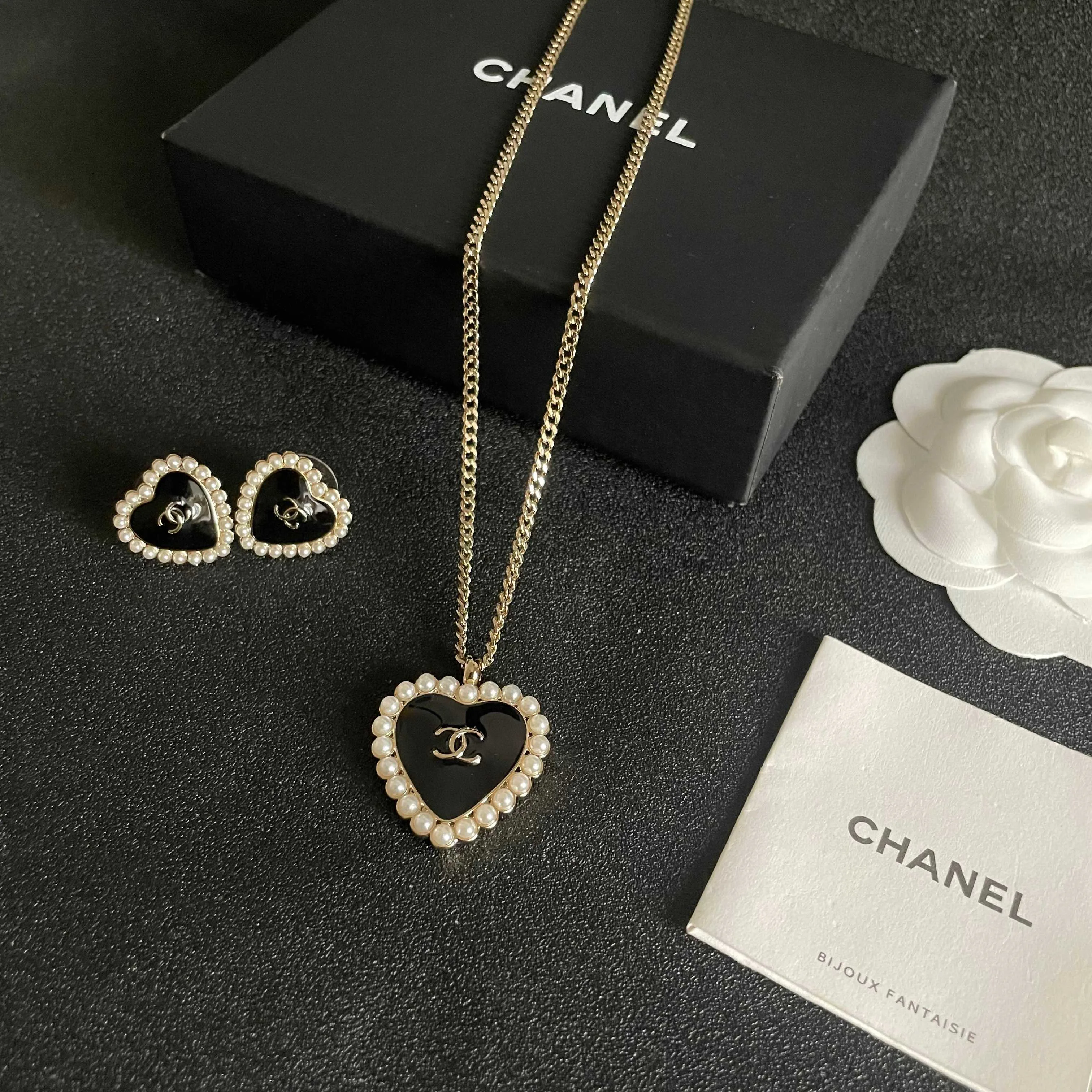 Бижутерия Chanel 1256217
