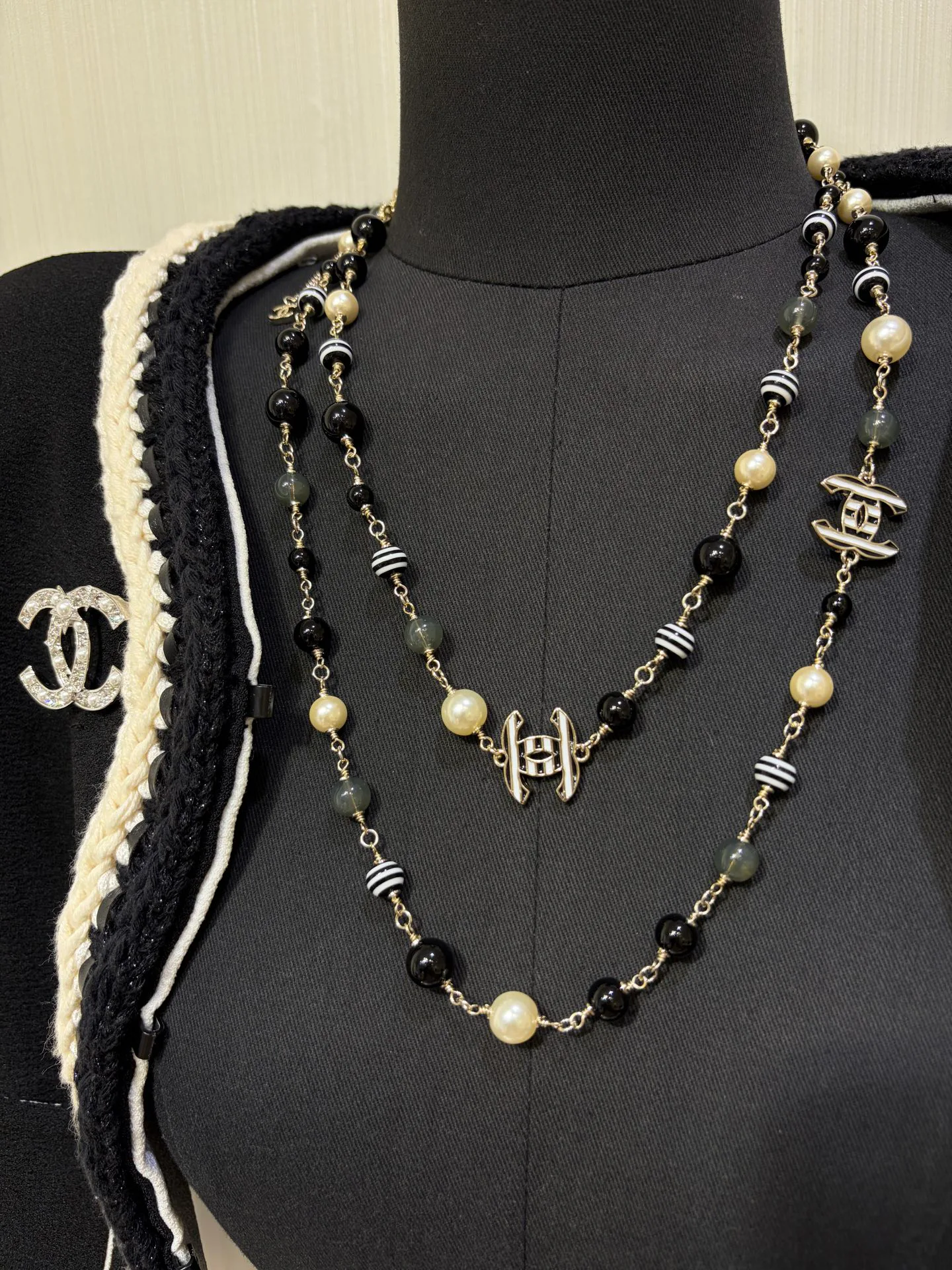 Бижутерия Chanel 12642092