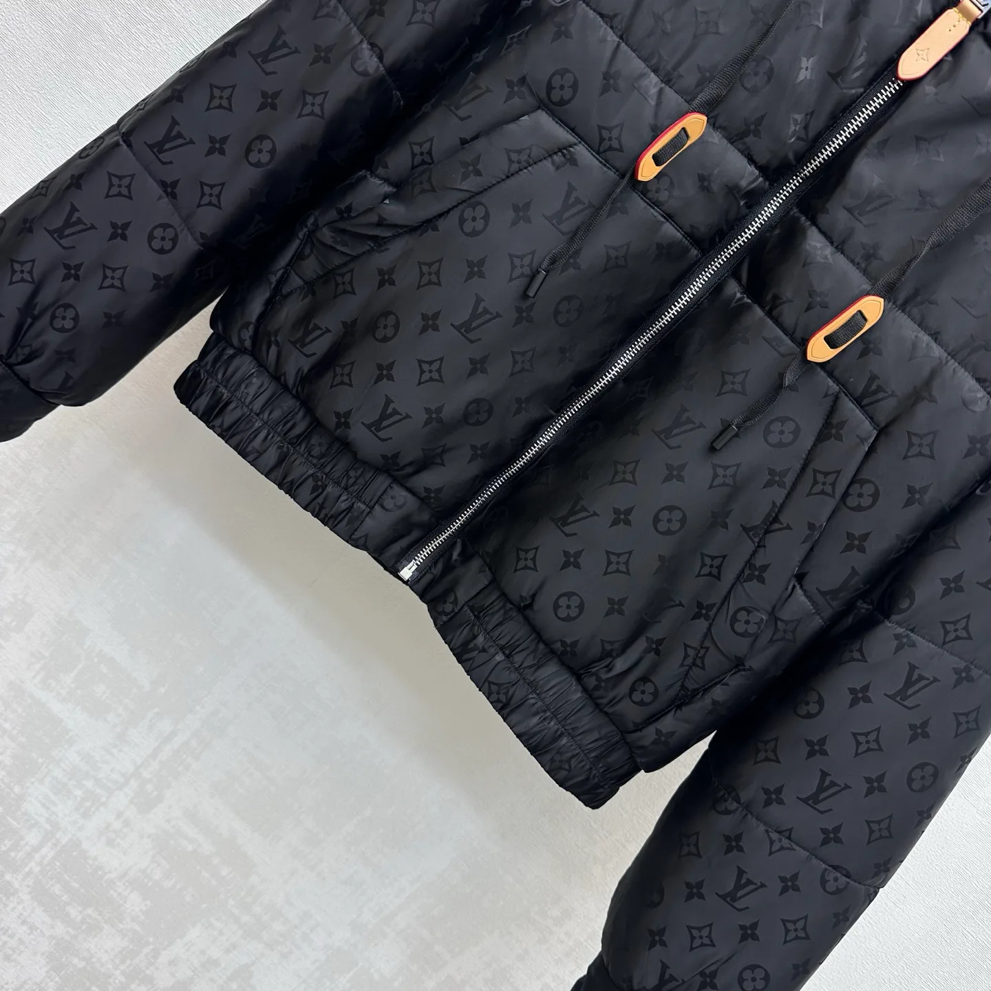 Куртки И Пуховики Женские Louis Vuitton 19167812