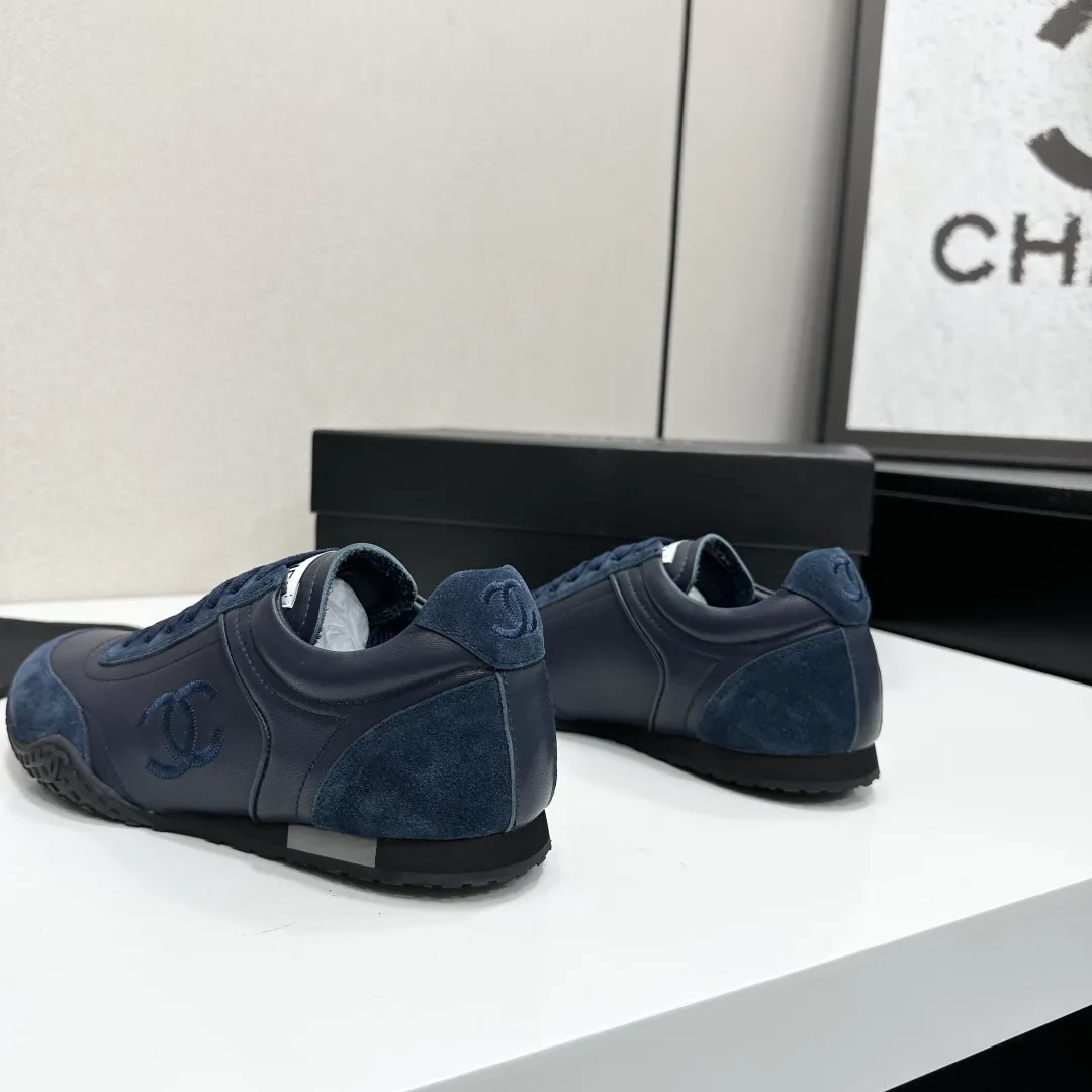 Кроссовки Женские Chanel 18083877