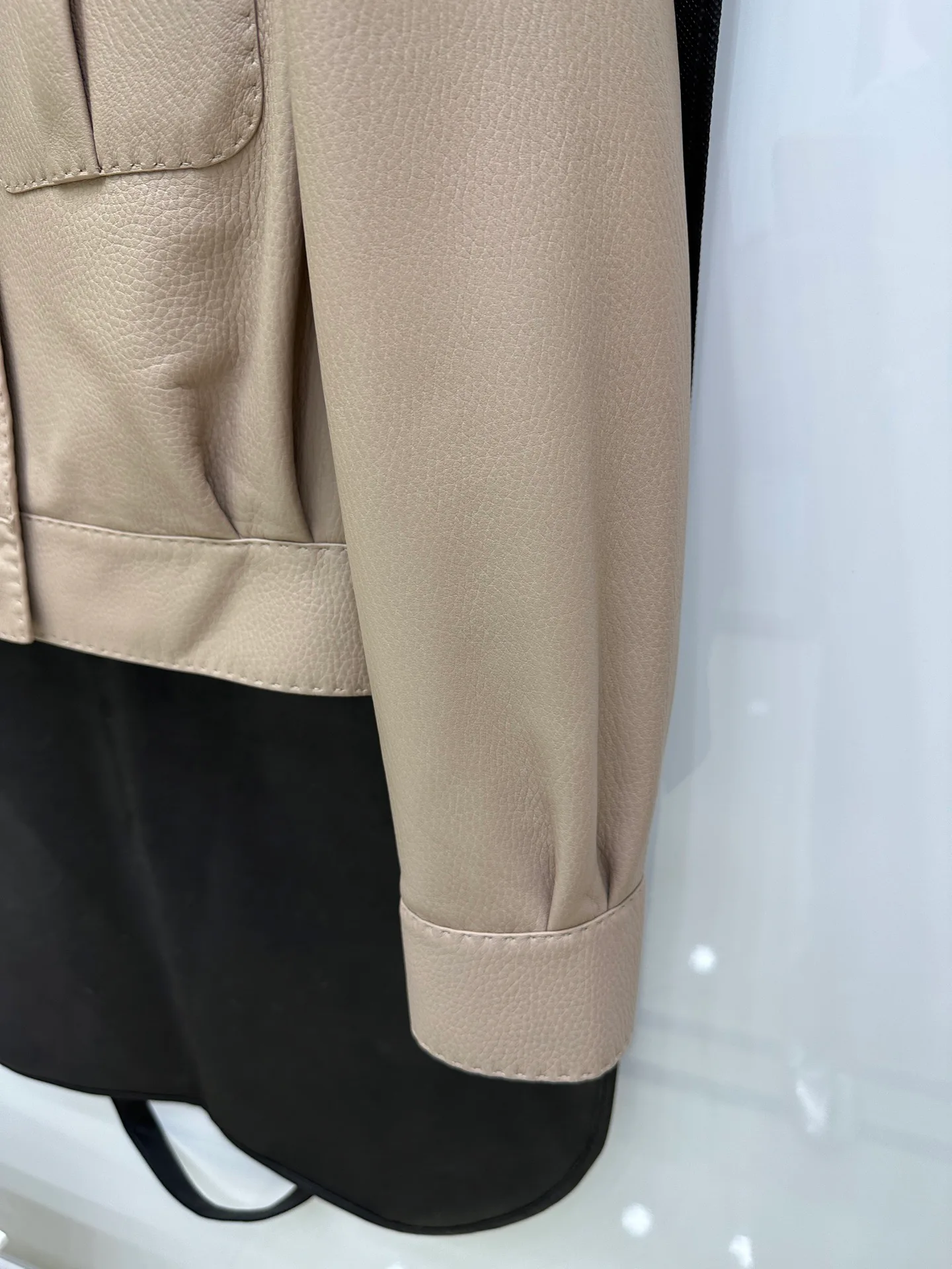 Кожаные Куртки И Дублёнки Женские Hermes 11187830