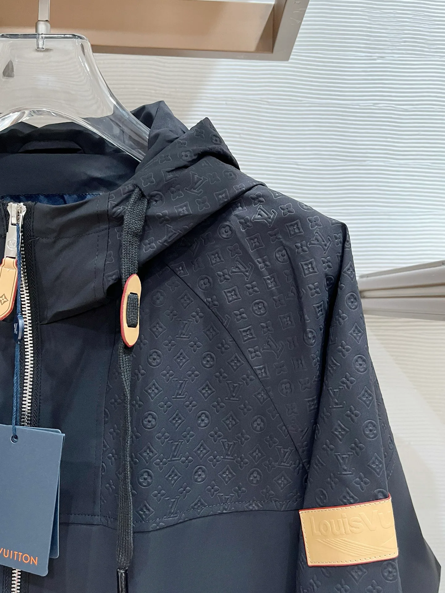Куртки И Пуховики Мужские Louis Vuitton 11392214