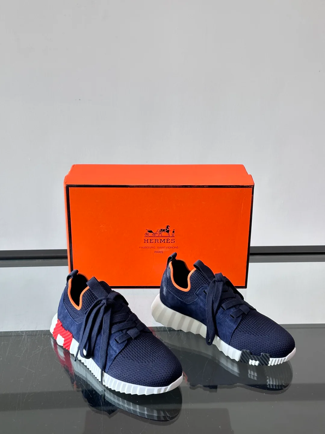 Кроссовки Женские Hermes 77600