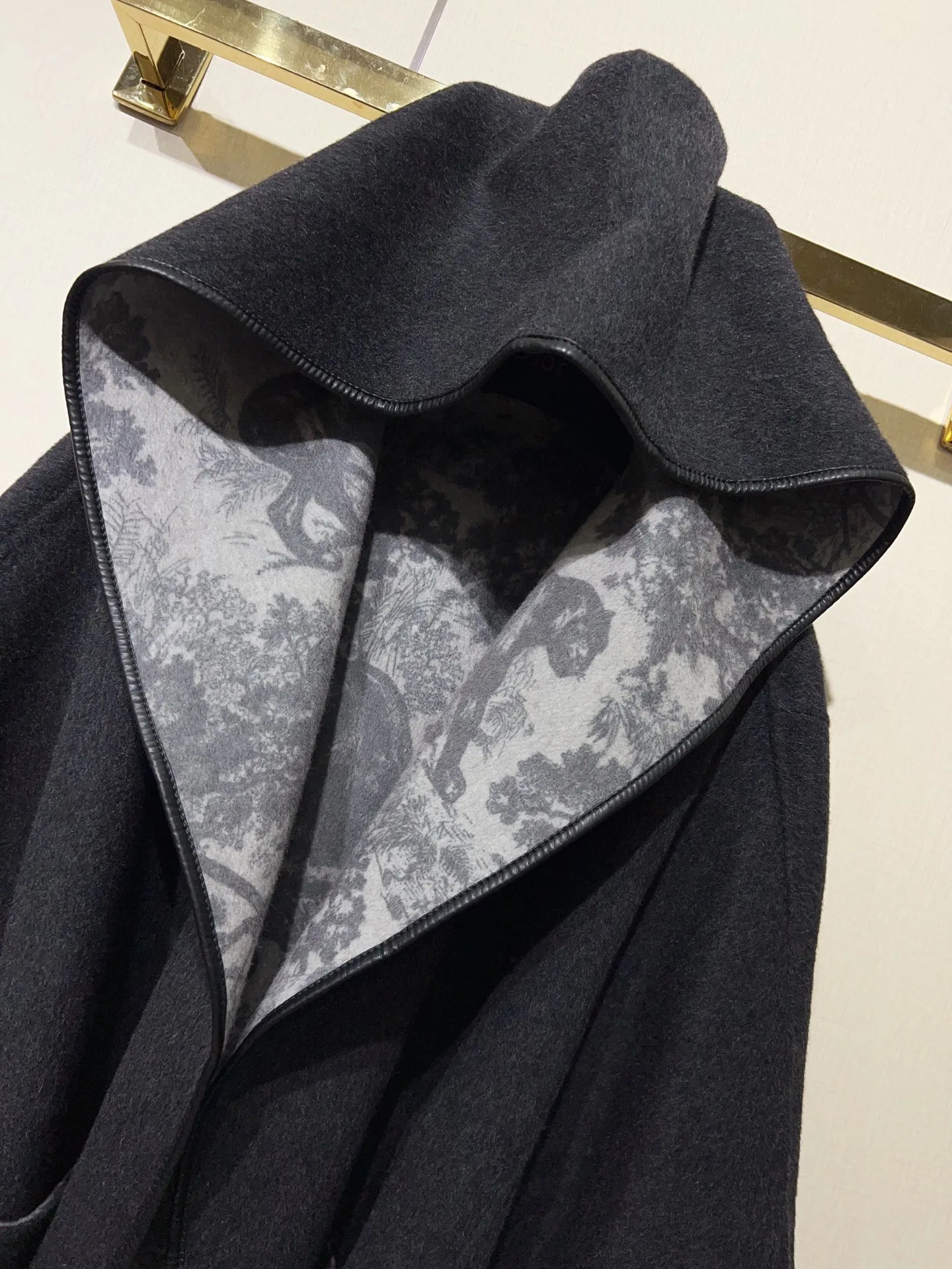 Пальто Женские Christian Dior 18842857