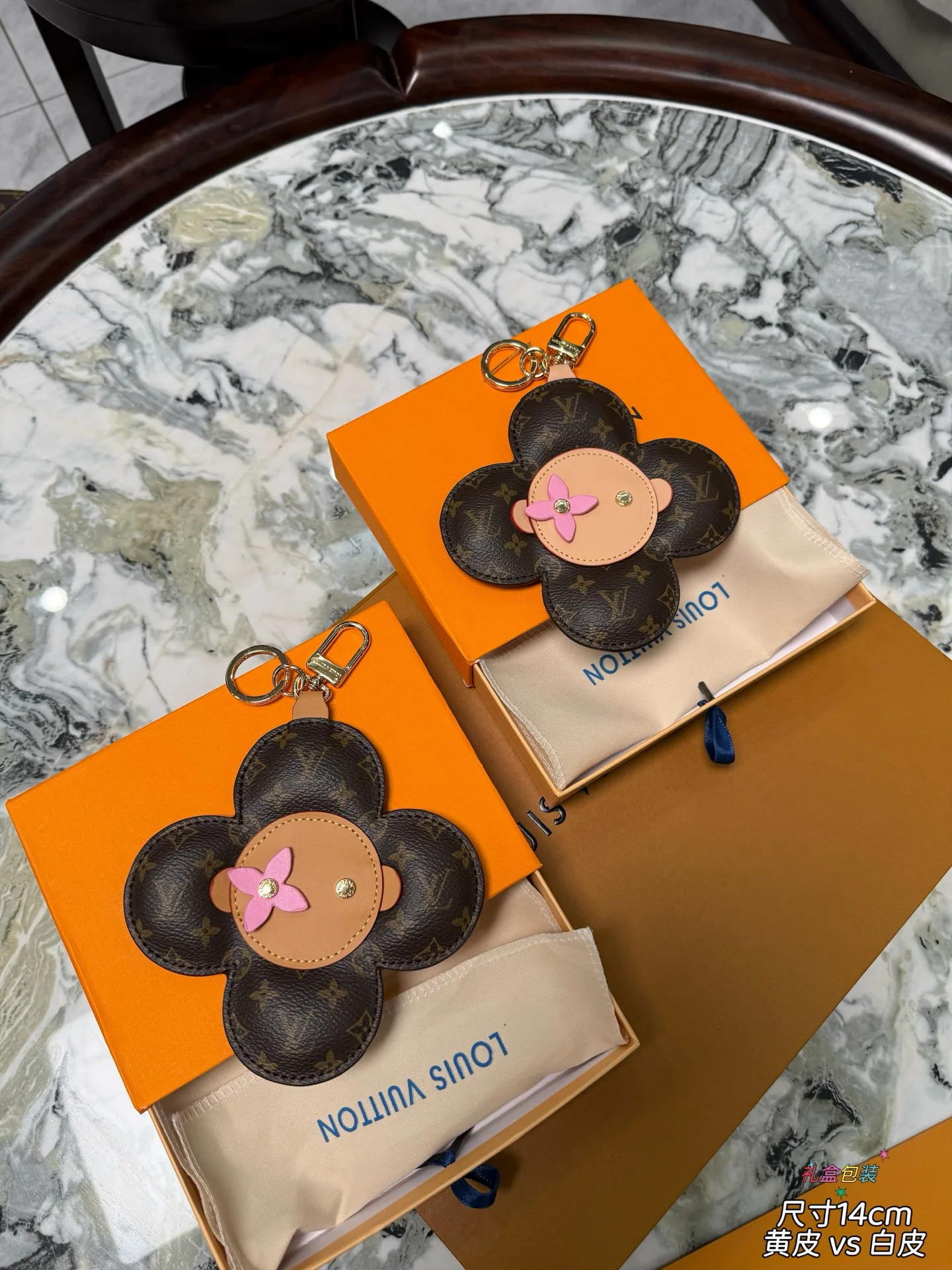 Ключницы Louis Vuitton 1260031