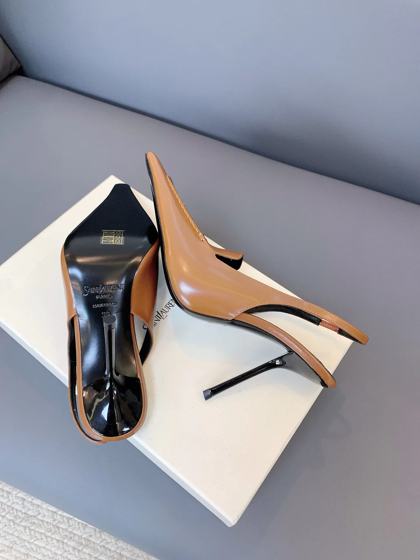 Туфли Женские Saint Laurent 19667584