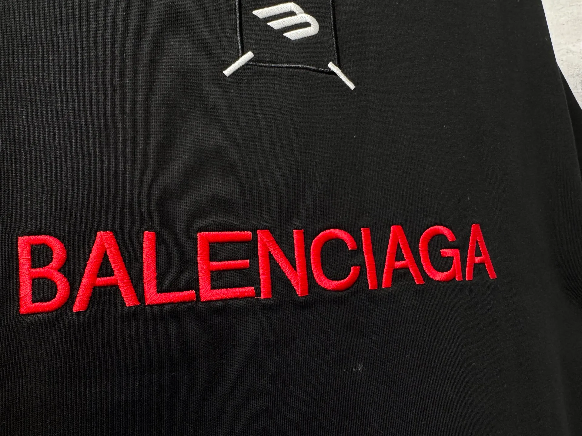 Футболки Женские Balenciaga 11625116
