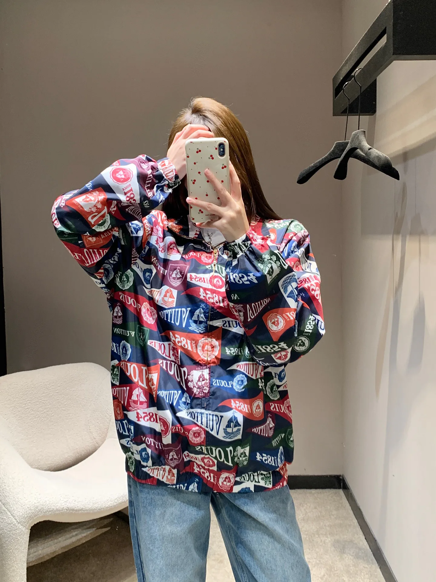 Куртки И Пуховики Женские Louis Vuitton 1463394