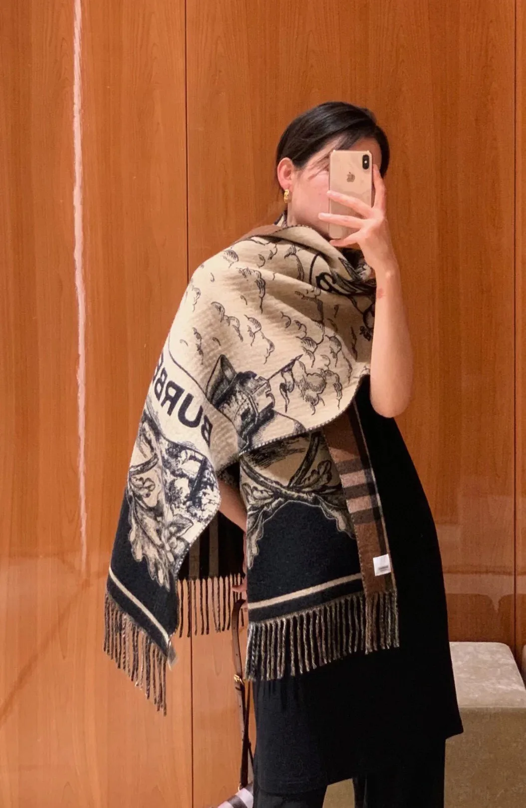 Шарфы Burberry 1152048