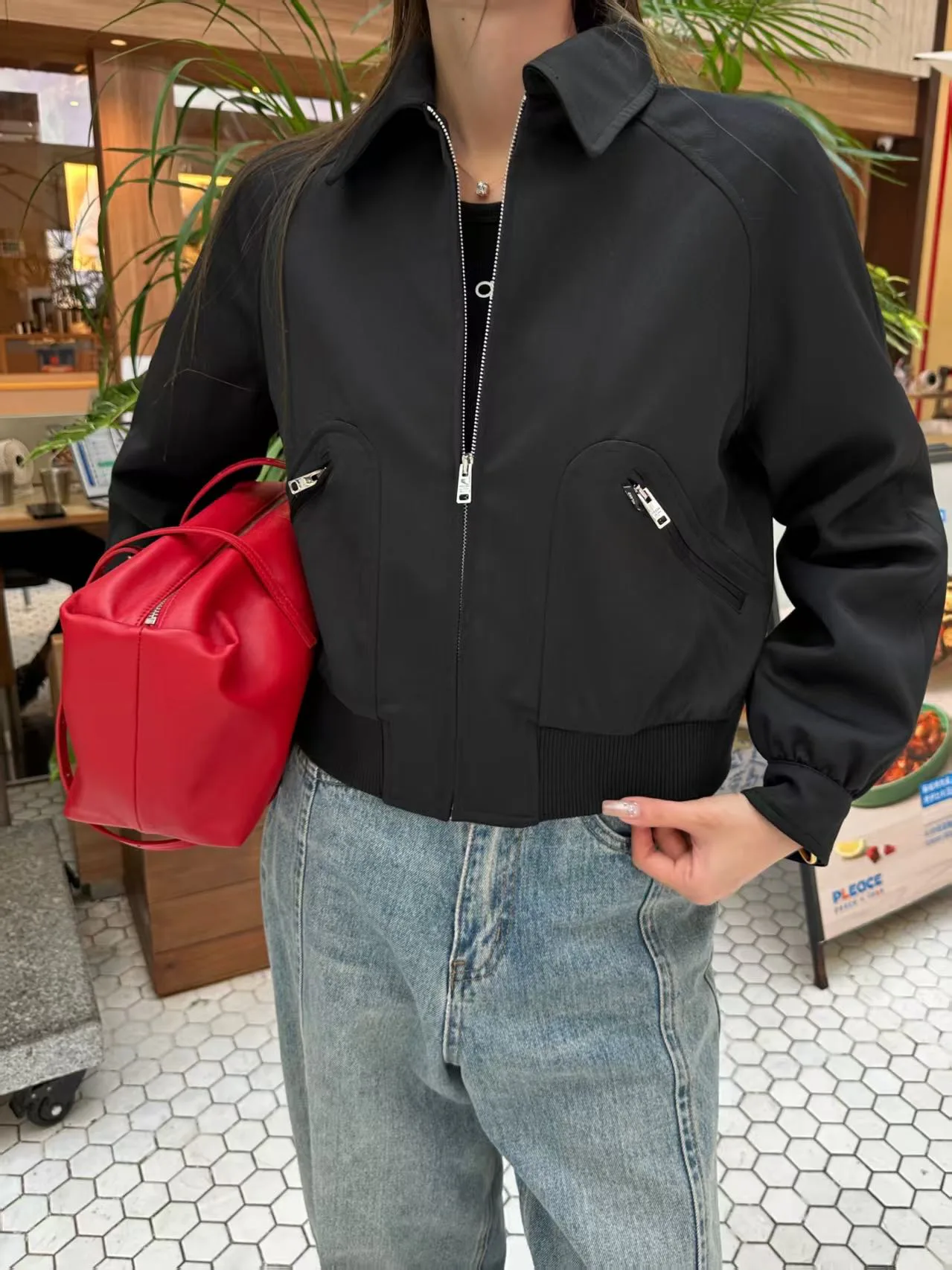 Куртки И Пуховики Женские Prada 18921550