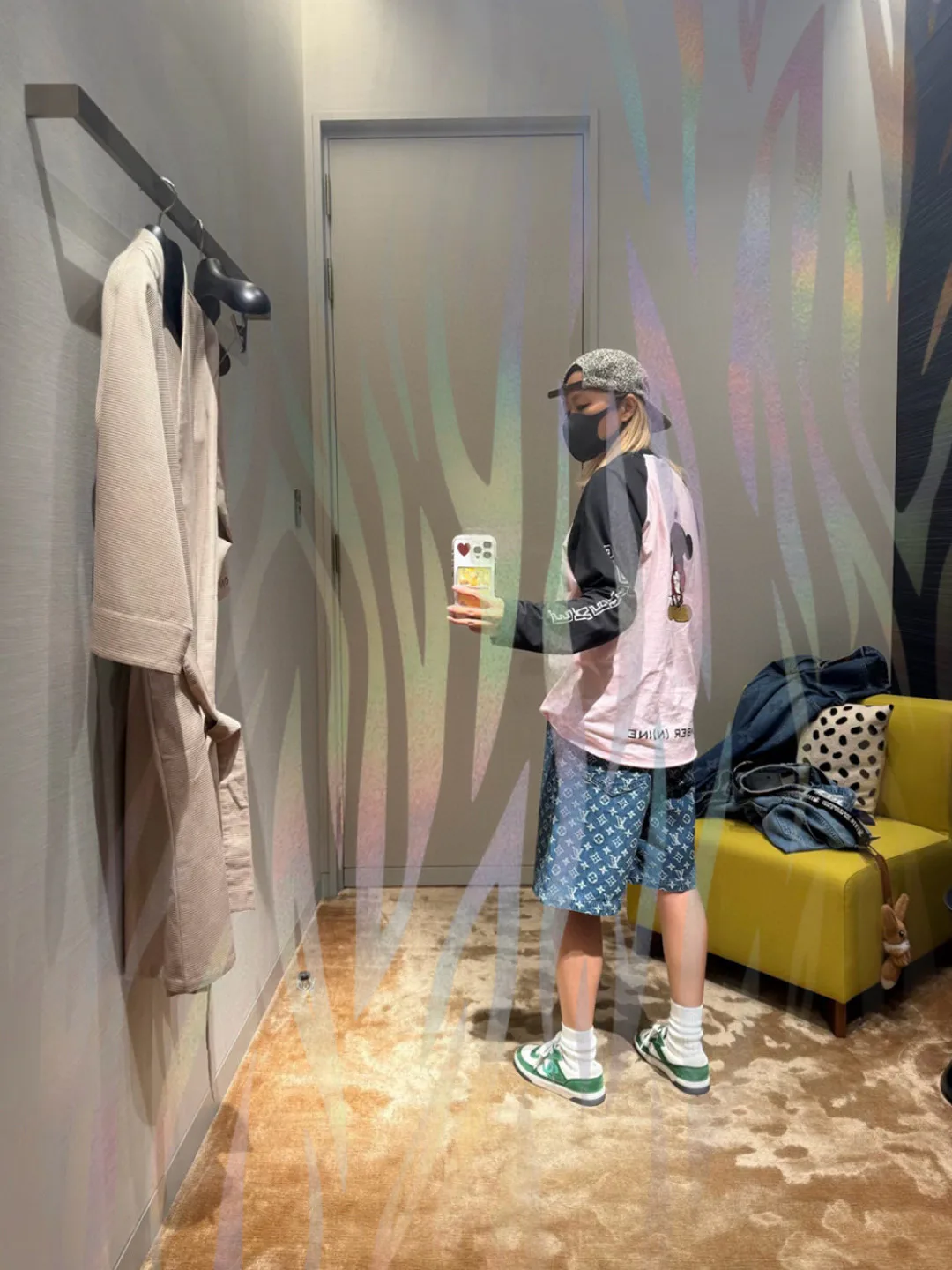 Шорты Мужские Louis Vuitton 13077110