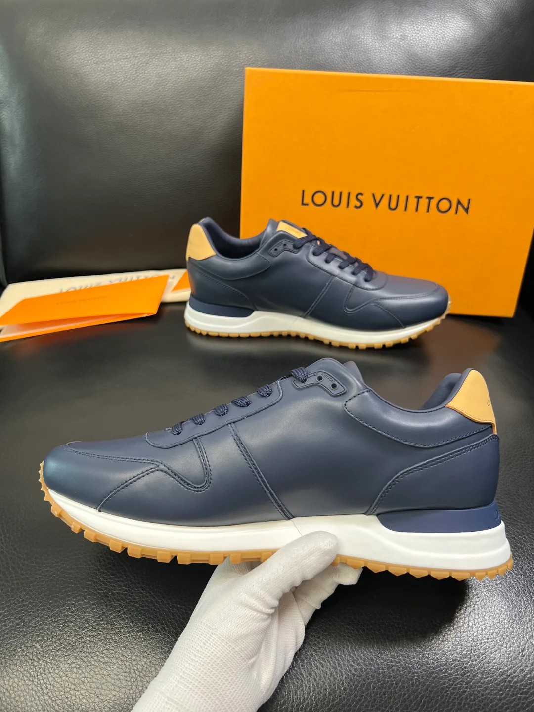 Кроссовки Мужские Louis Vuitton 17961830