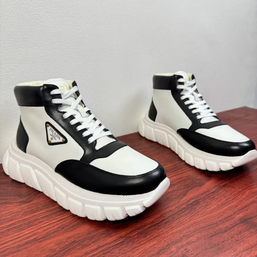 Кроссовки Мужские Prada 4852635