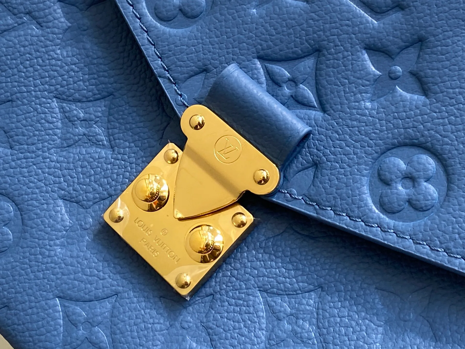Классические Сумки Женские Louis Vuitton 11724315