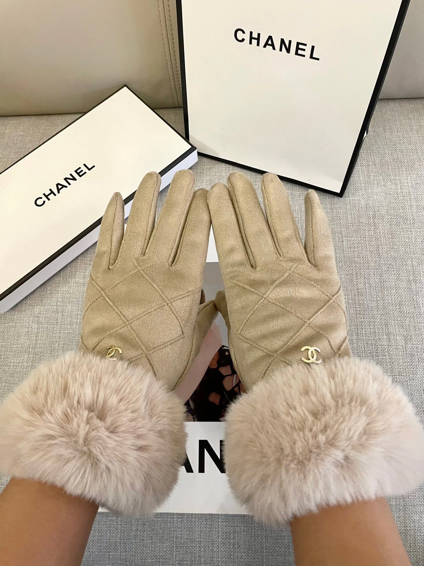 Перчатки Chanel 184156