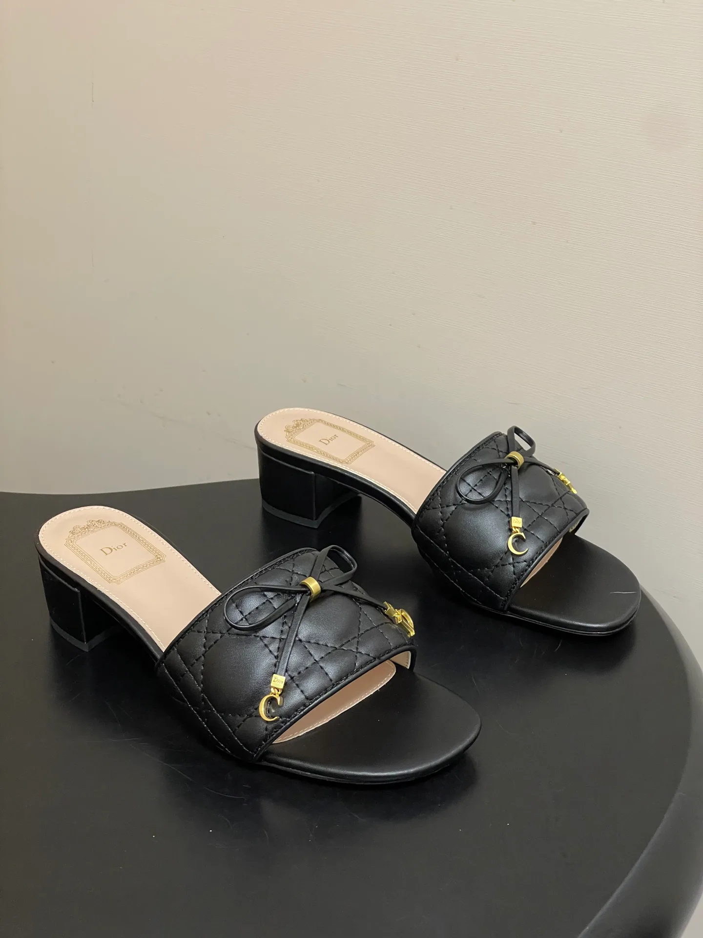 Босоножки Женские Christian Dior 12850916