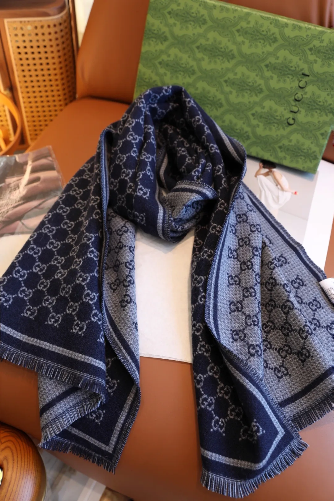 Шарфы Gucci 473281