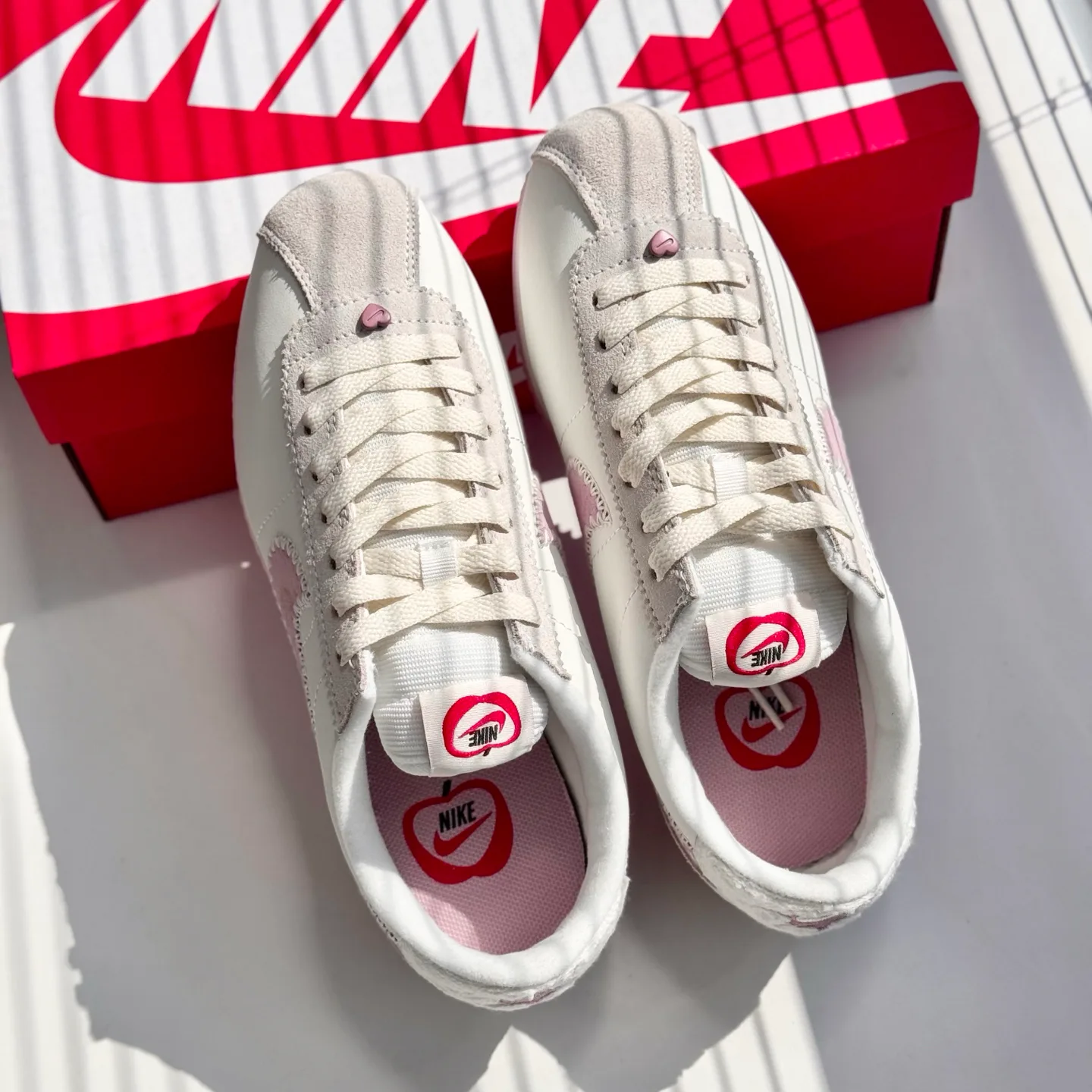 Кроссовки Женские Nike 10143