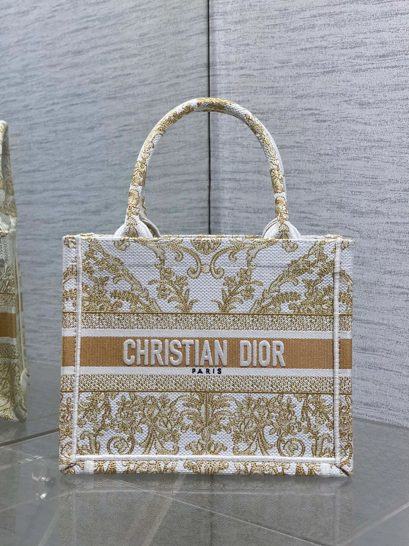 Классические Сумки Женские Christian Dior 11224055