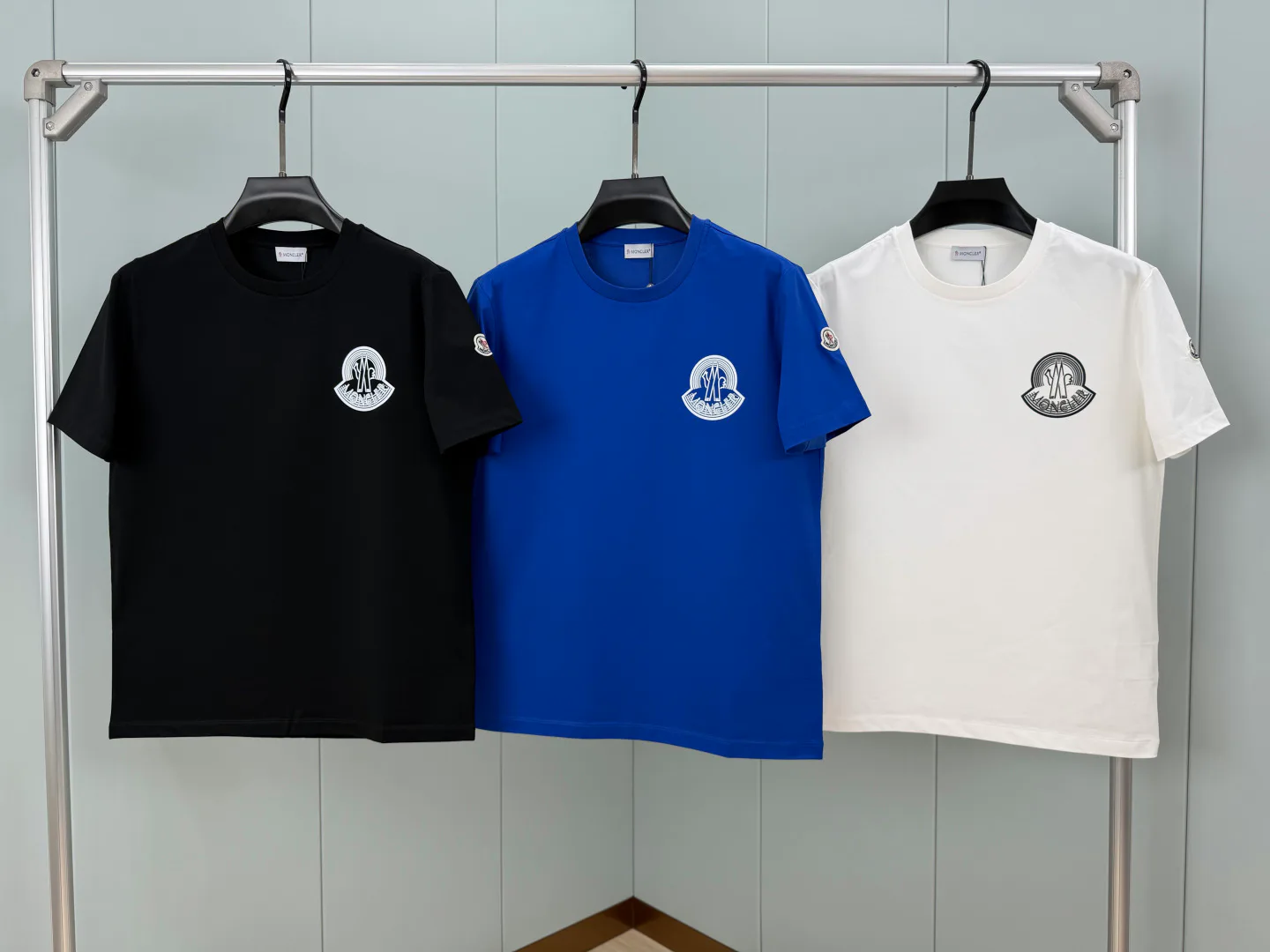 Футболки Женские Moncler 10186909