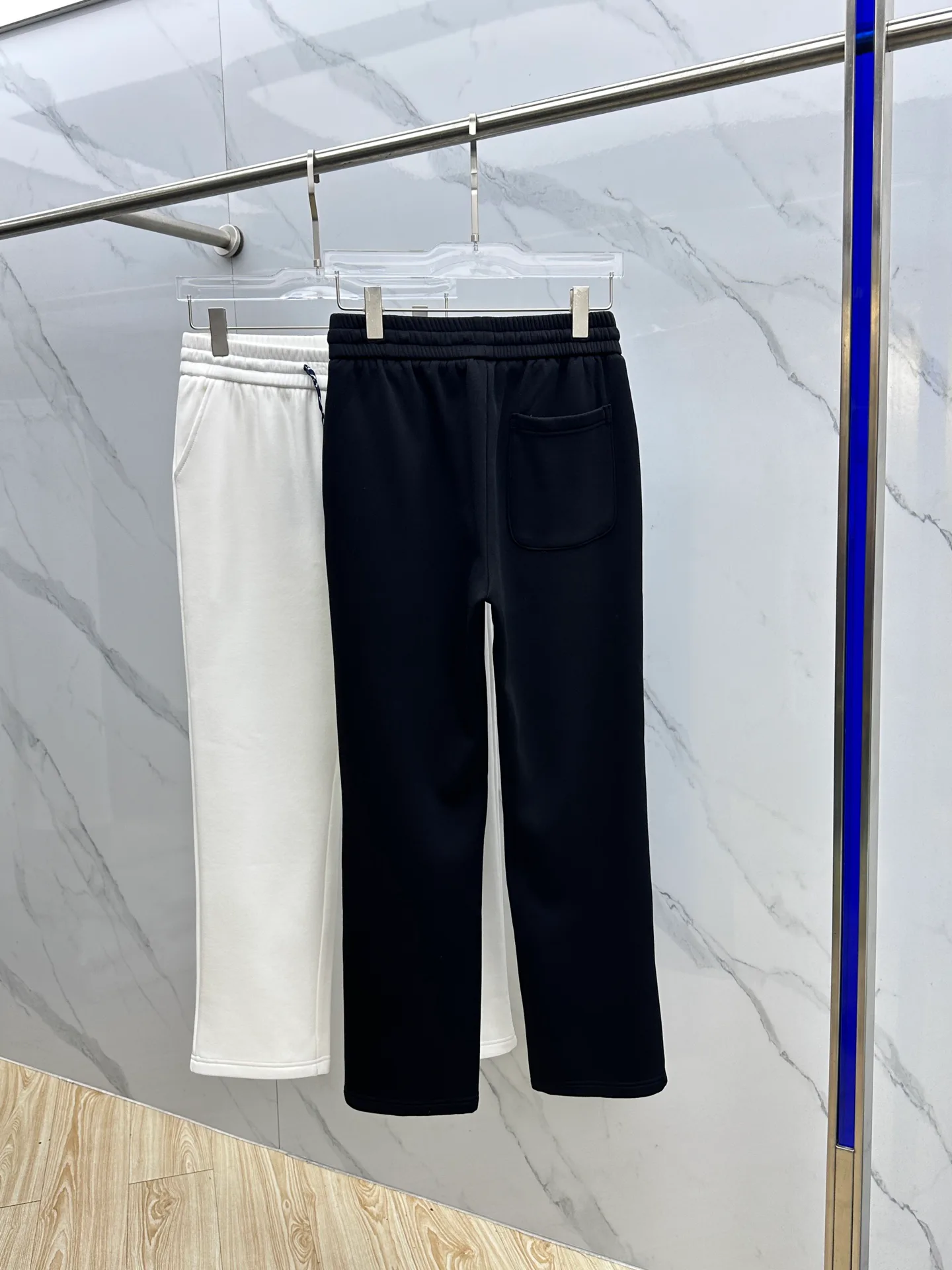 Брюки Мужские Louis Vuitton 18246694