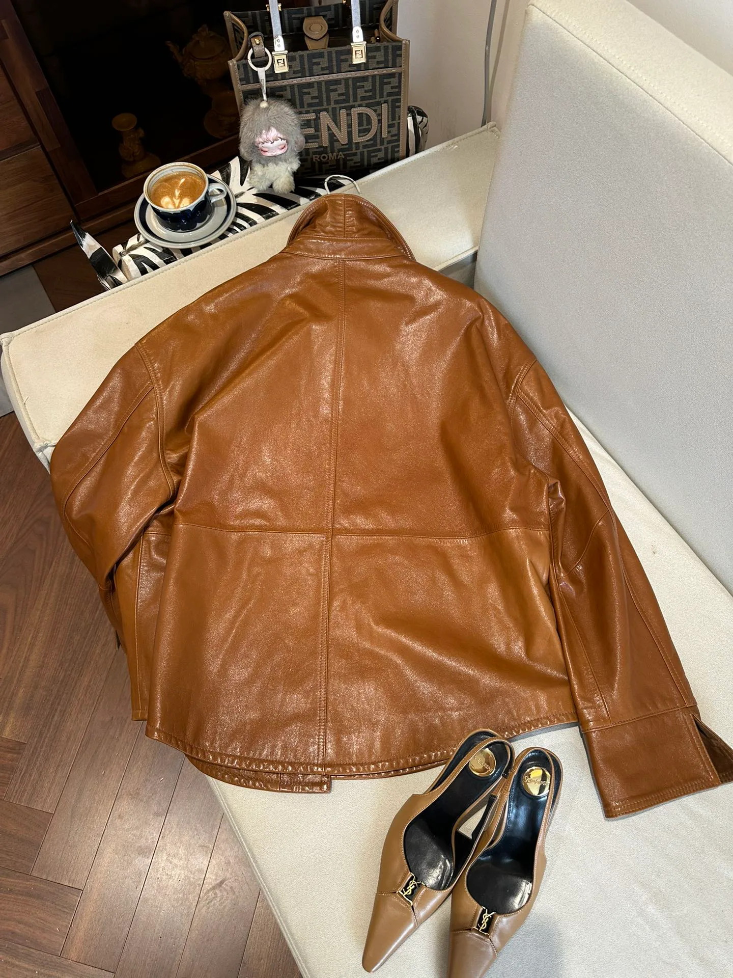 Кожаные Куртки И Дублёнки Женские Brunello Cucinelli 10817691