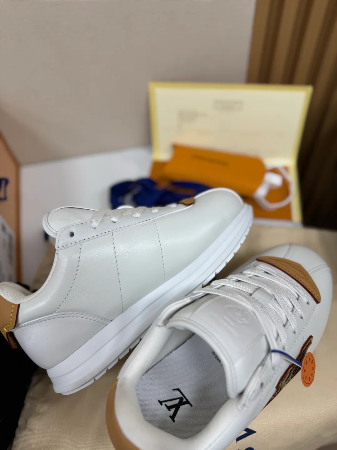 Кроссовки Женские Louis Vuitton 670790