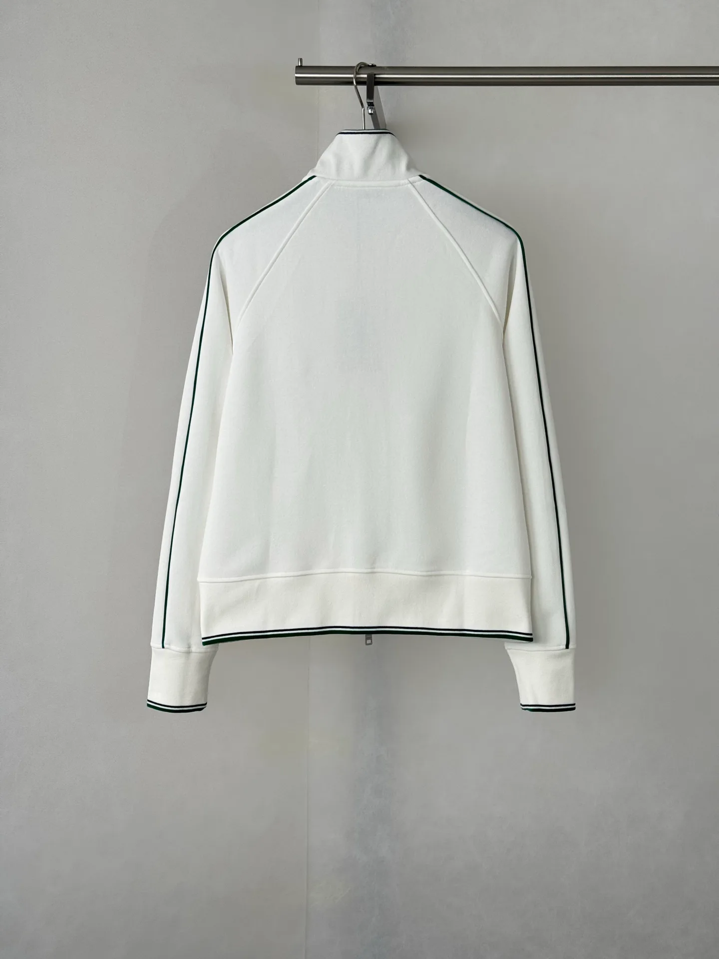 Куртки И Пуховики Мужские Burberry 17585884