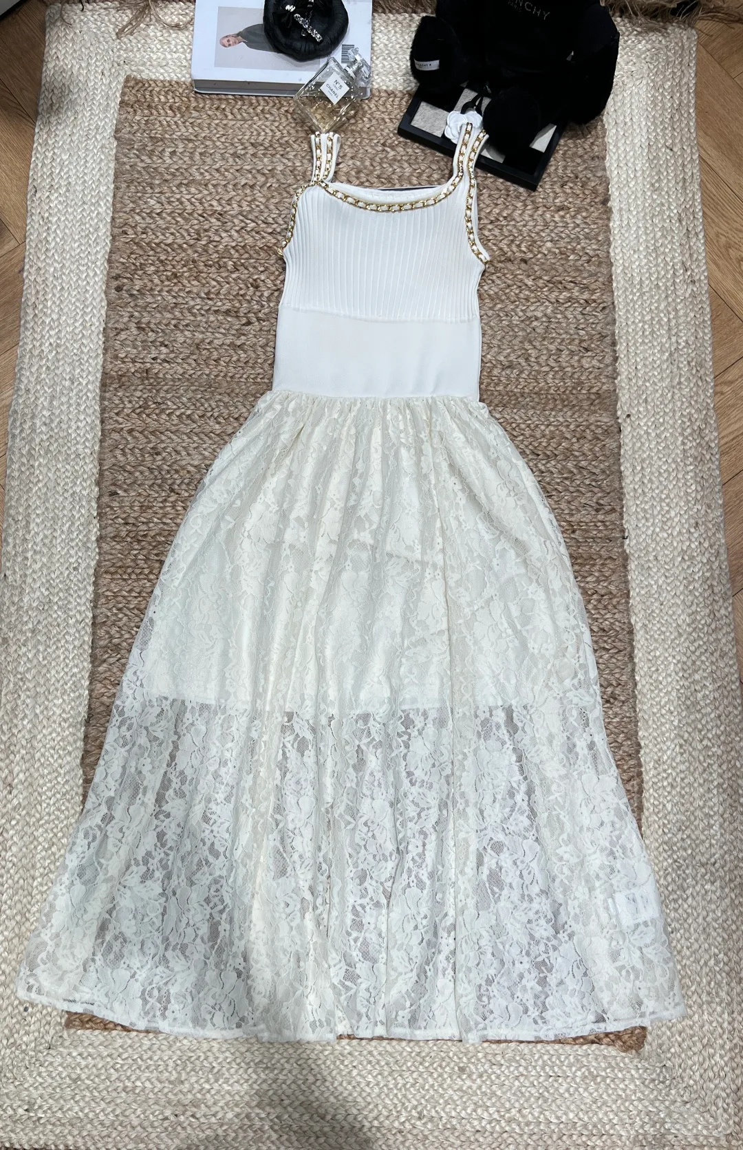 Платья Женские Chanel 11641943