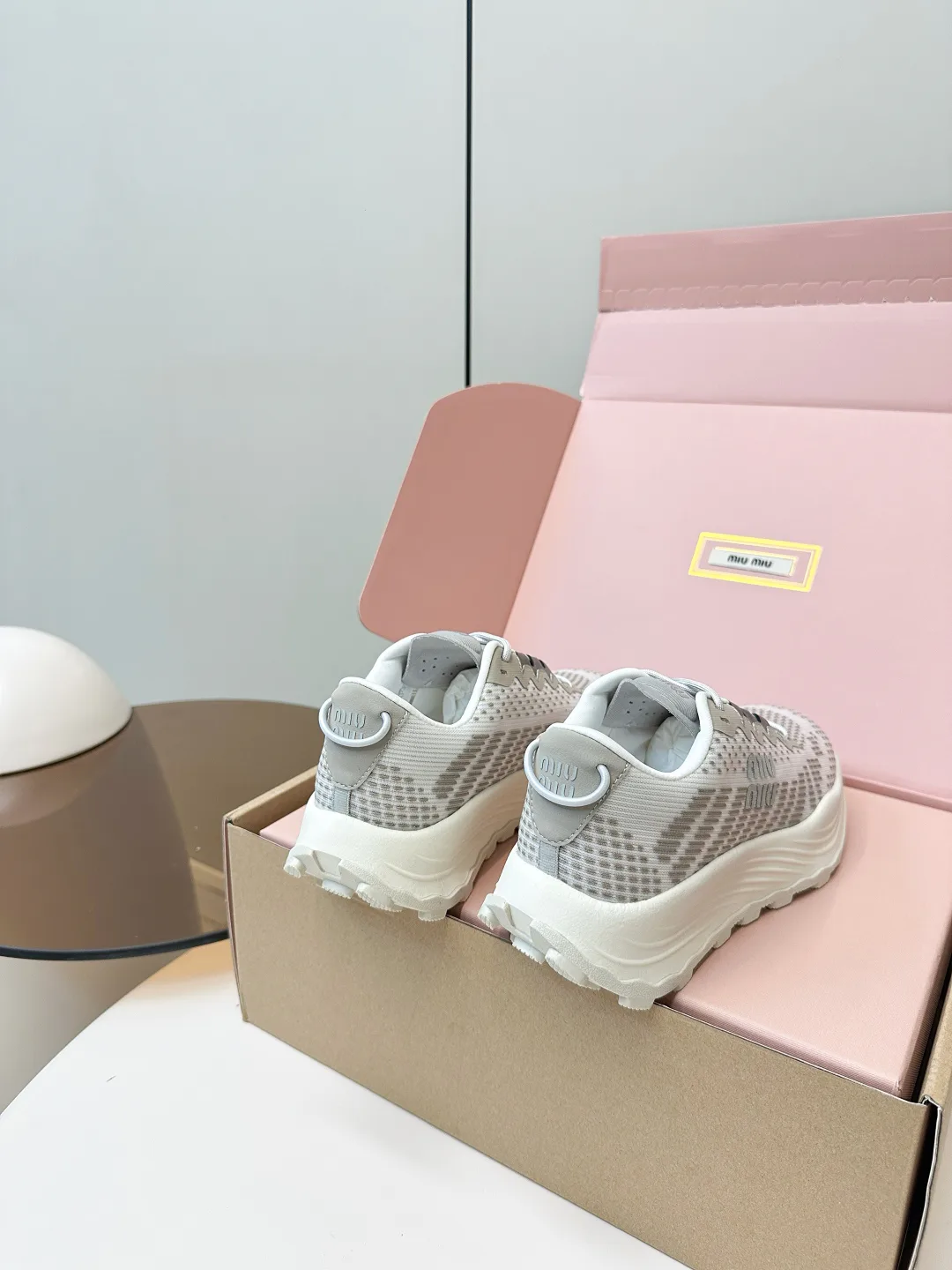 Кроссовки Женские Miu Miu 47211