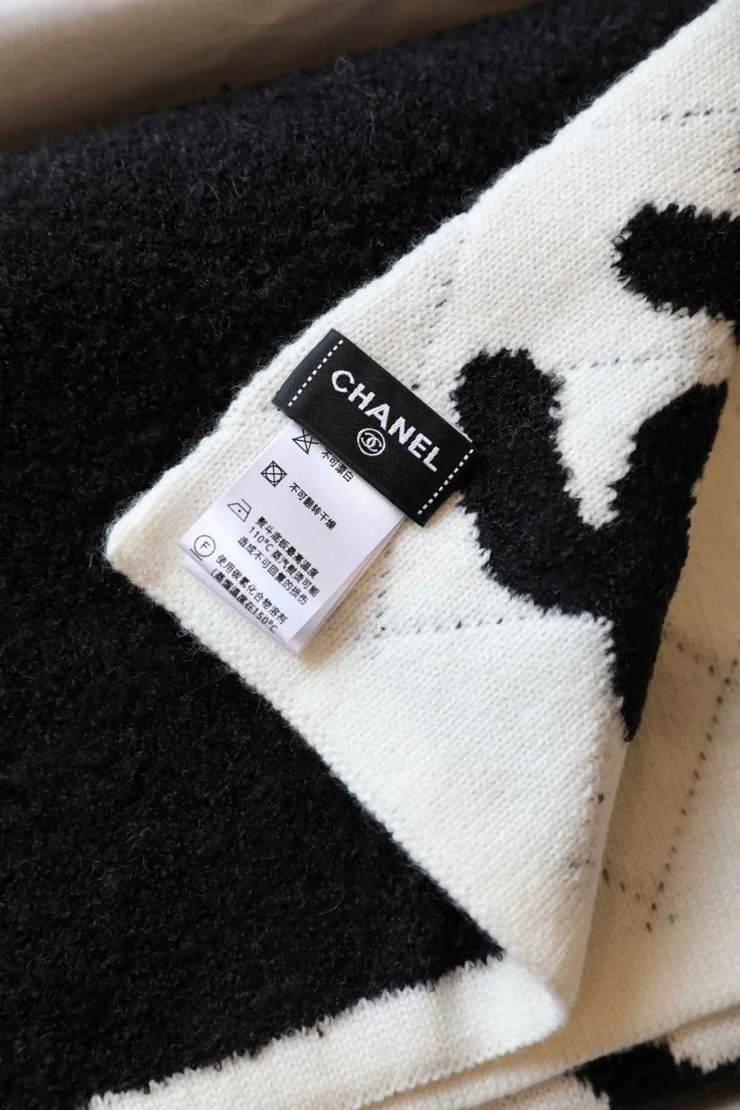Шарфы Chanel 1313357