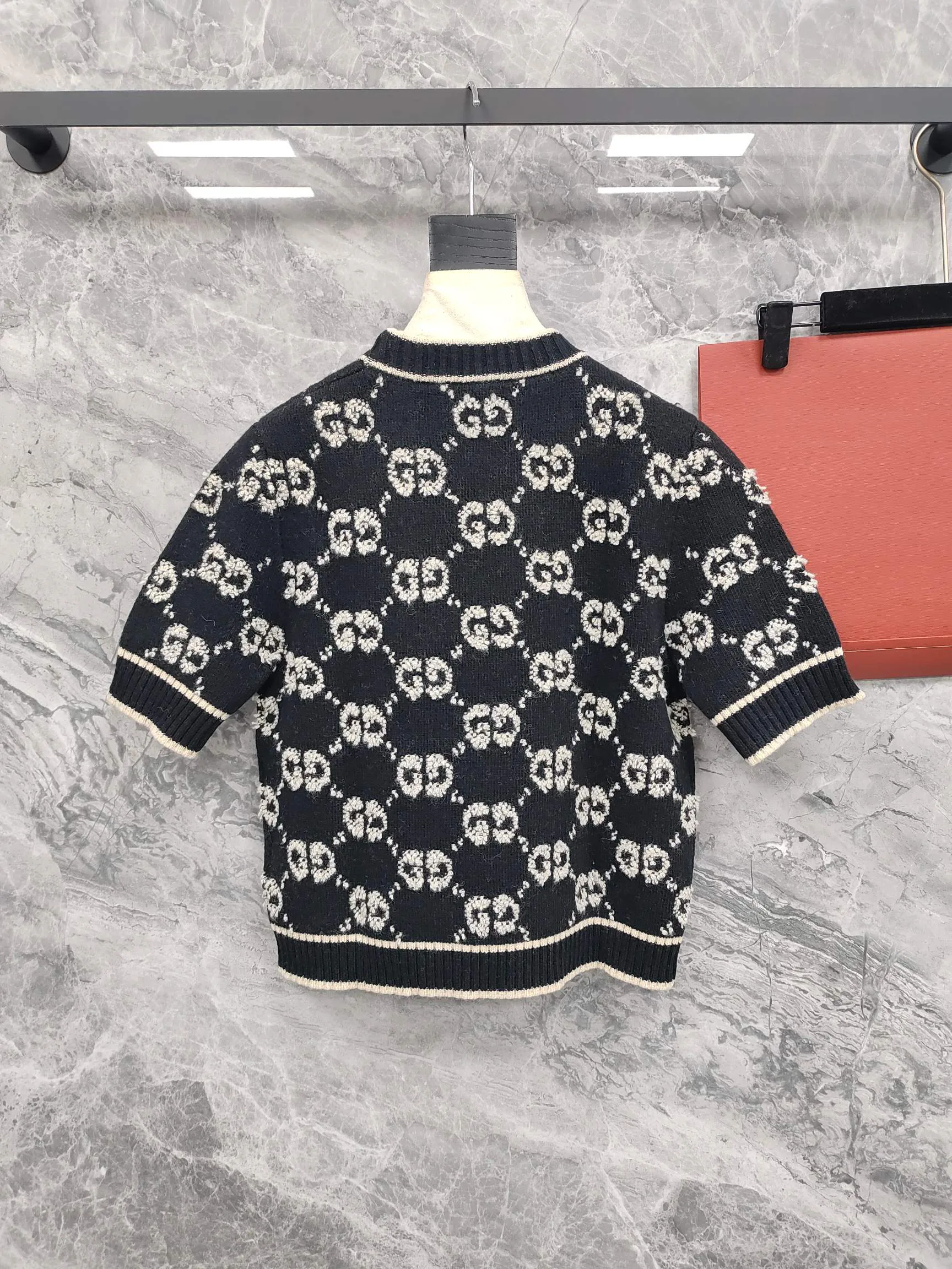 Джемперы И Свитеры Женские Gucci 18743573