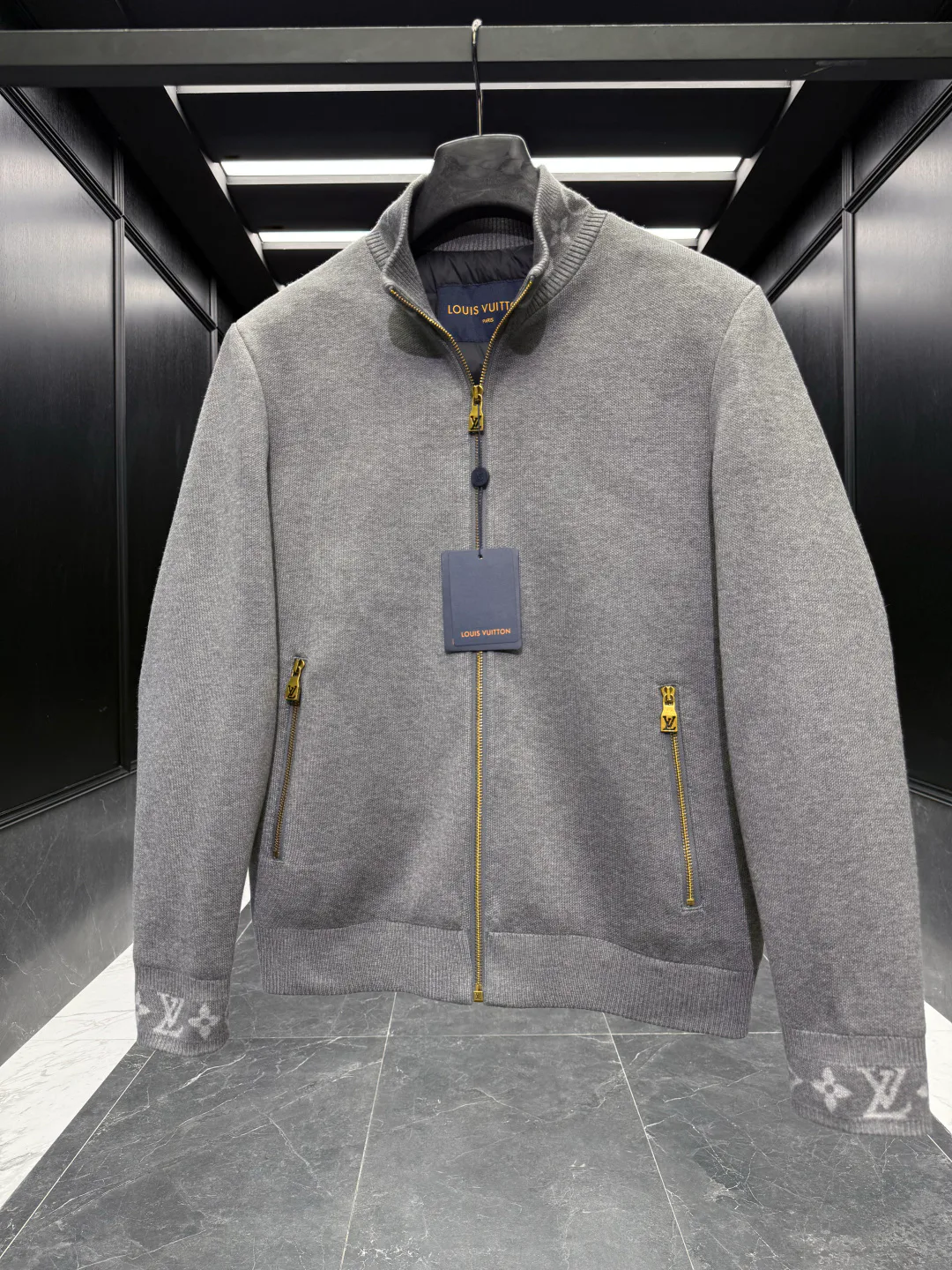 Куртки И Пуховики Мужские Louis Vuitton 433406