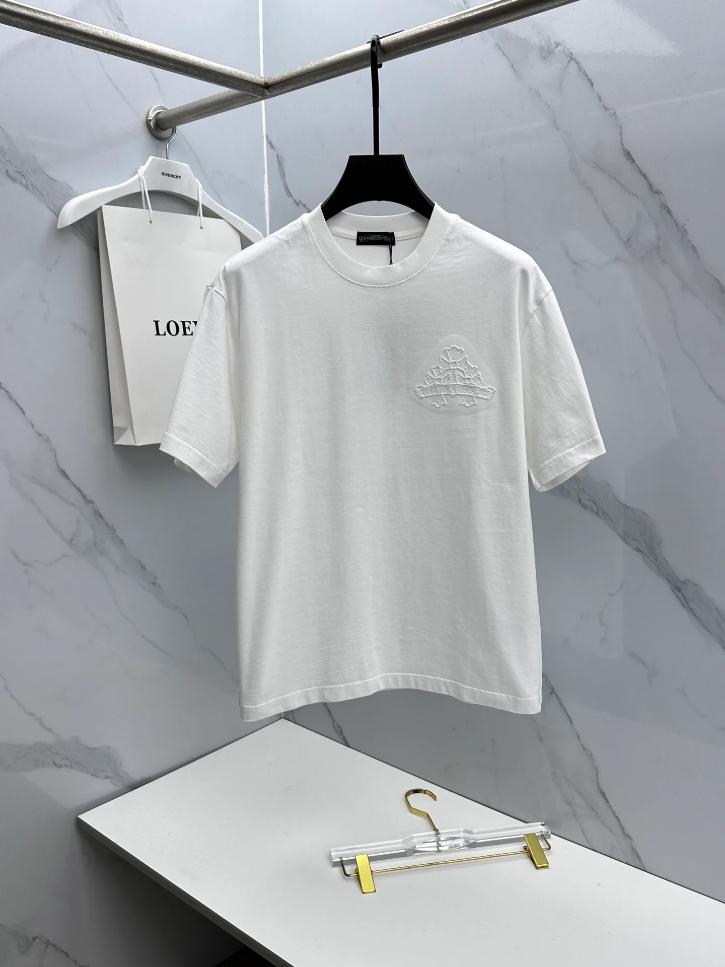 Футболки Женские Chrome Hearts 2237529