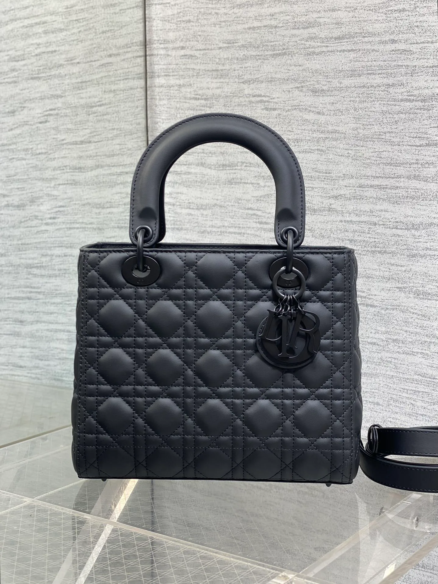 Классические Сумки Женские Christian Dior 11685140