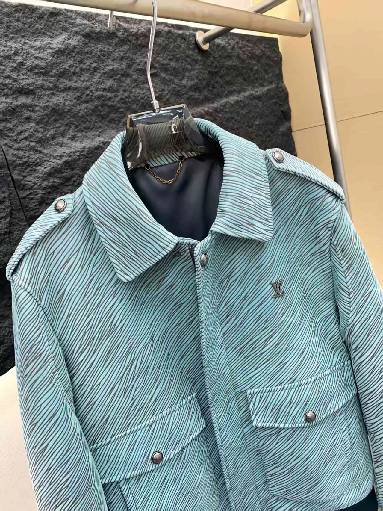 Куртки И Пуховики Мужские Louis Vuitton 1309611