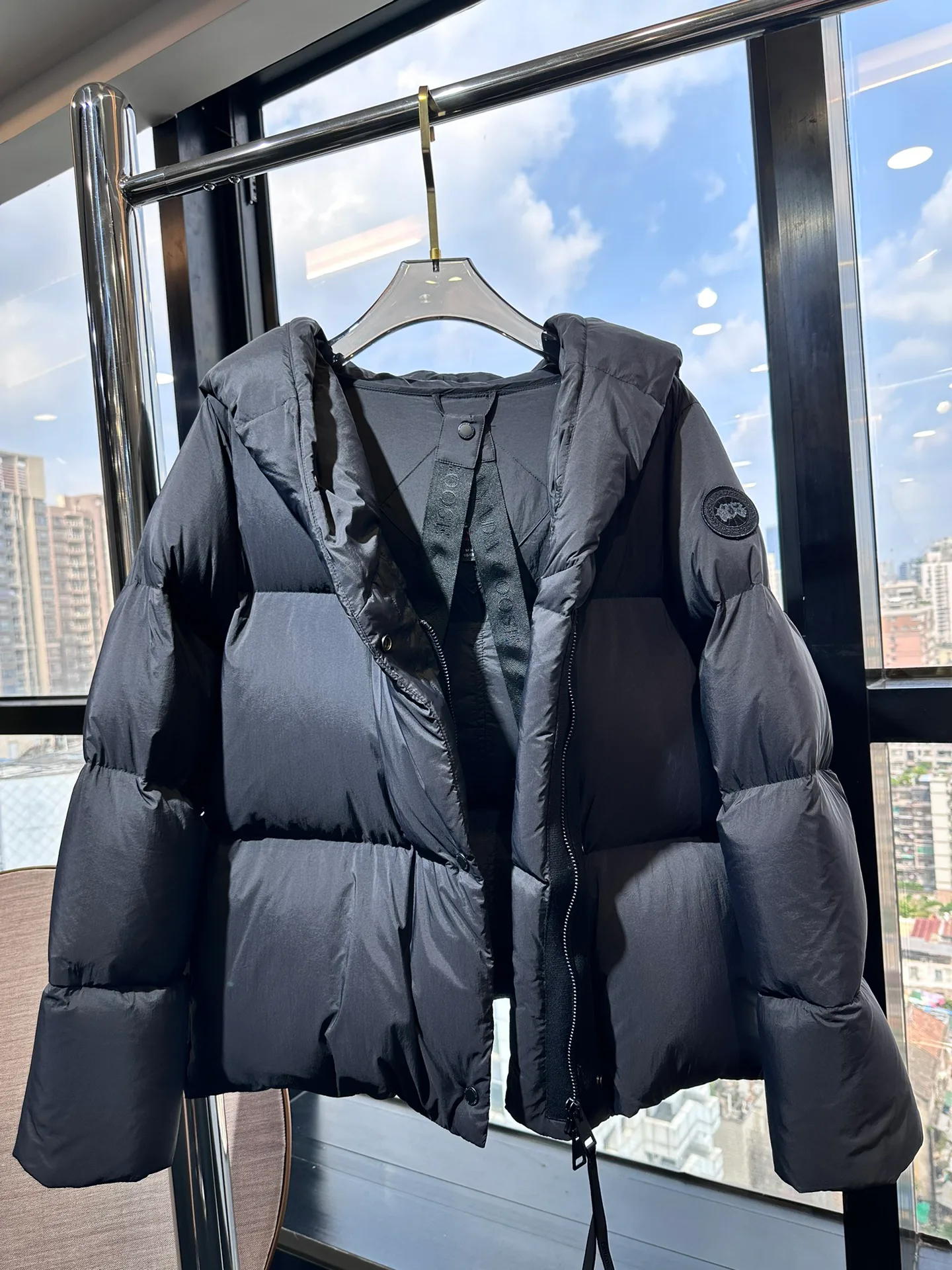 Куртки И Пуховики Женские Canada Goose 18099860