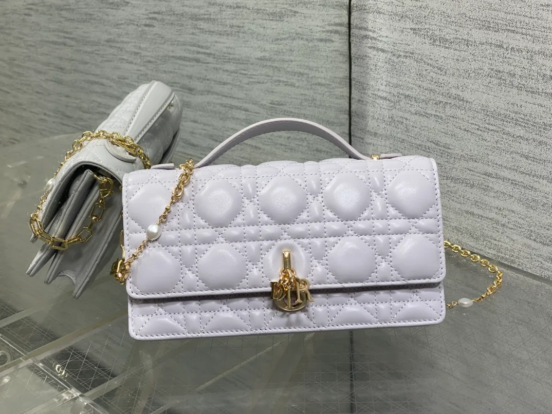 Сумки На Ремне Женские Christian Dior 167497