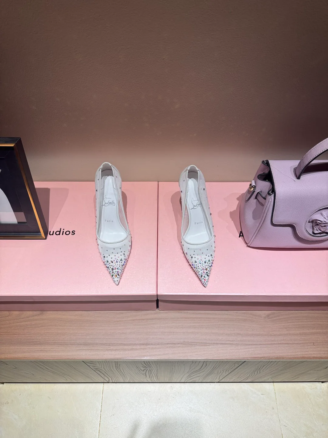 Туфли Женские Christian Louboutin 5737576